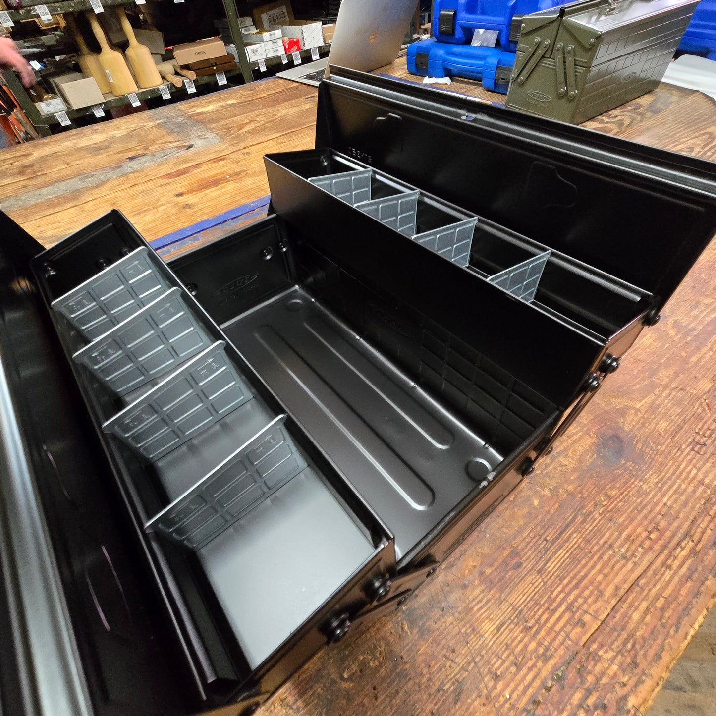 Toyo Steel Toolbox W/ Cantilever Lid And Upper Storage Trays ST-350 Black (TO-ST350BK)