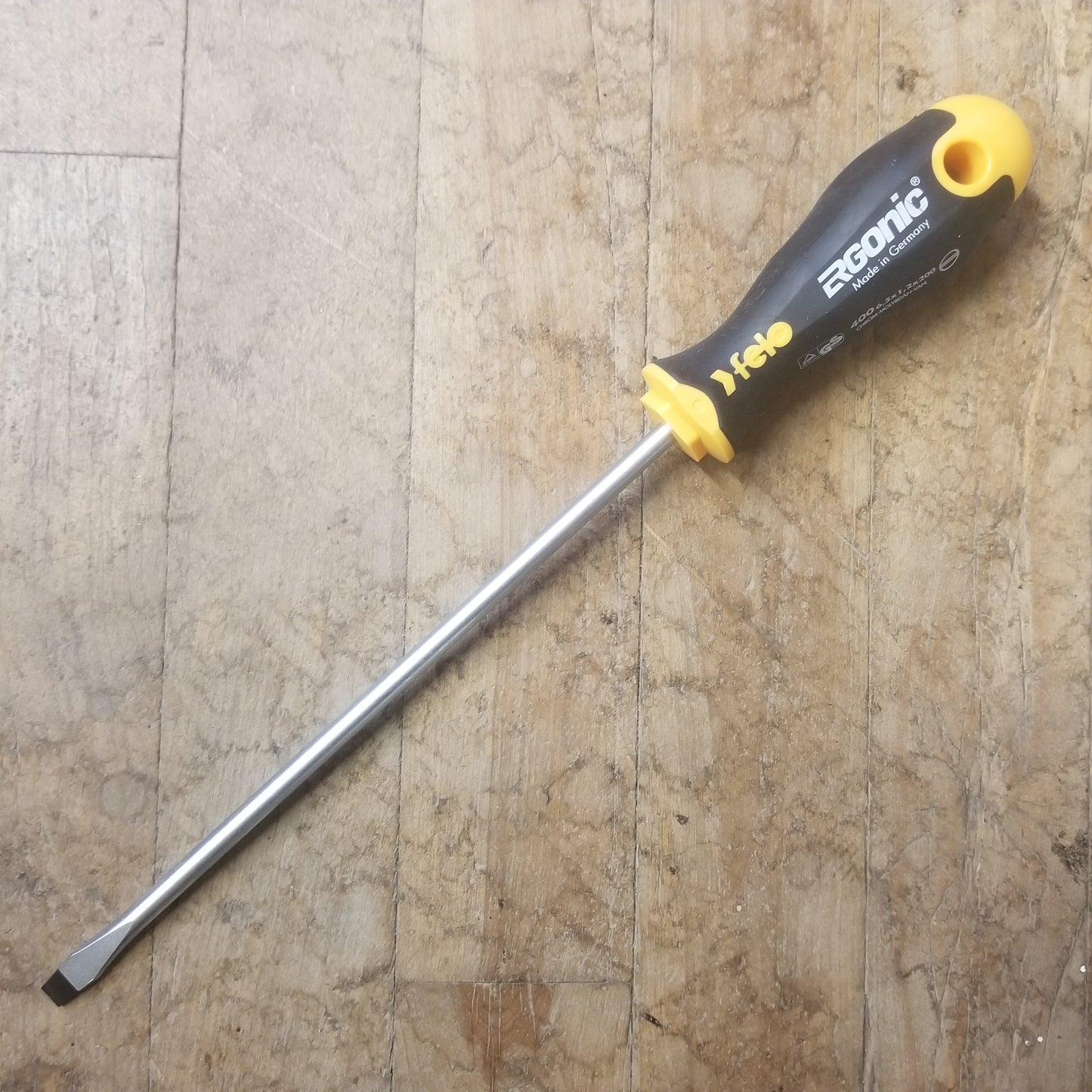 Felo Ergonic 1/4" x 7 7/8" Slotted Screwdriver (53629)