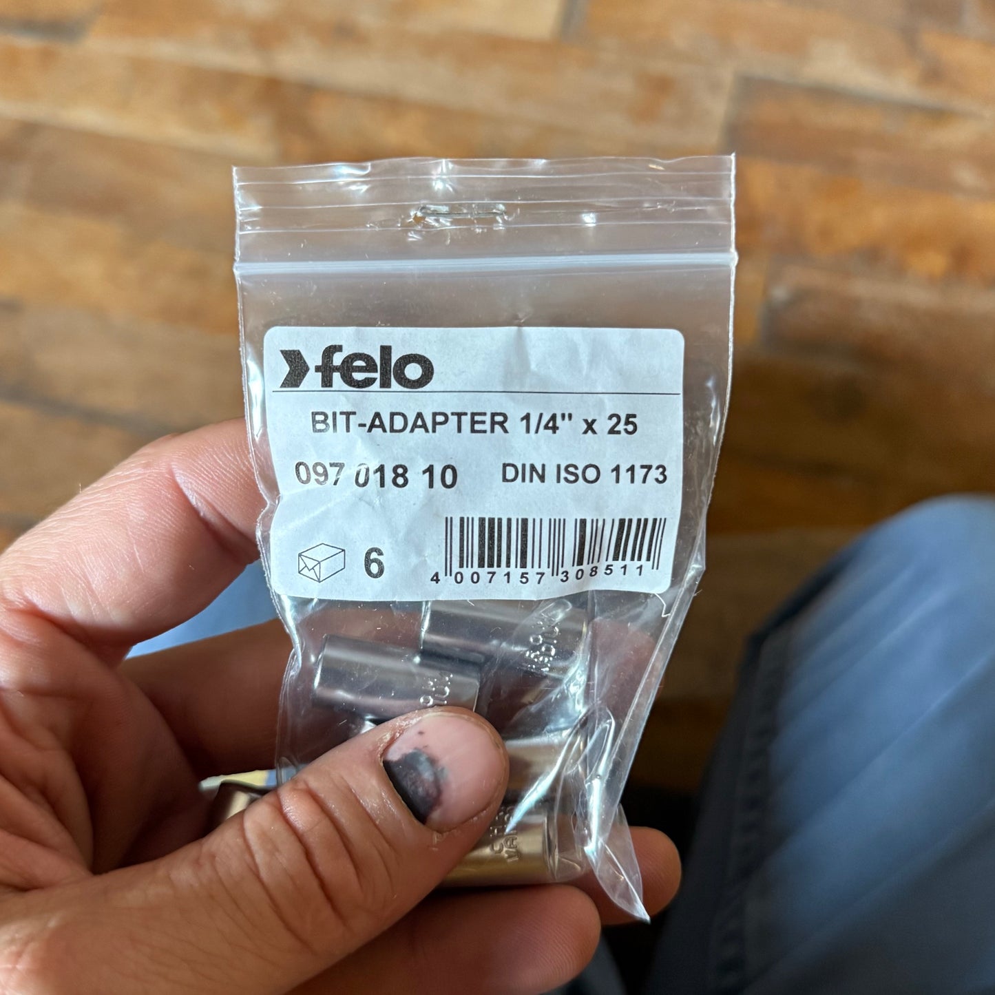 Felo 1/4" Drive to 1/4" Hex Adapter (30851)