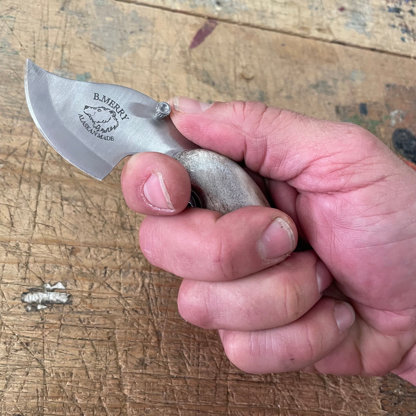 B. Merry Pocket Ulu w/ Caribou Antler Handle (BMRPUCA)