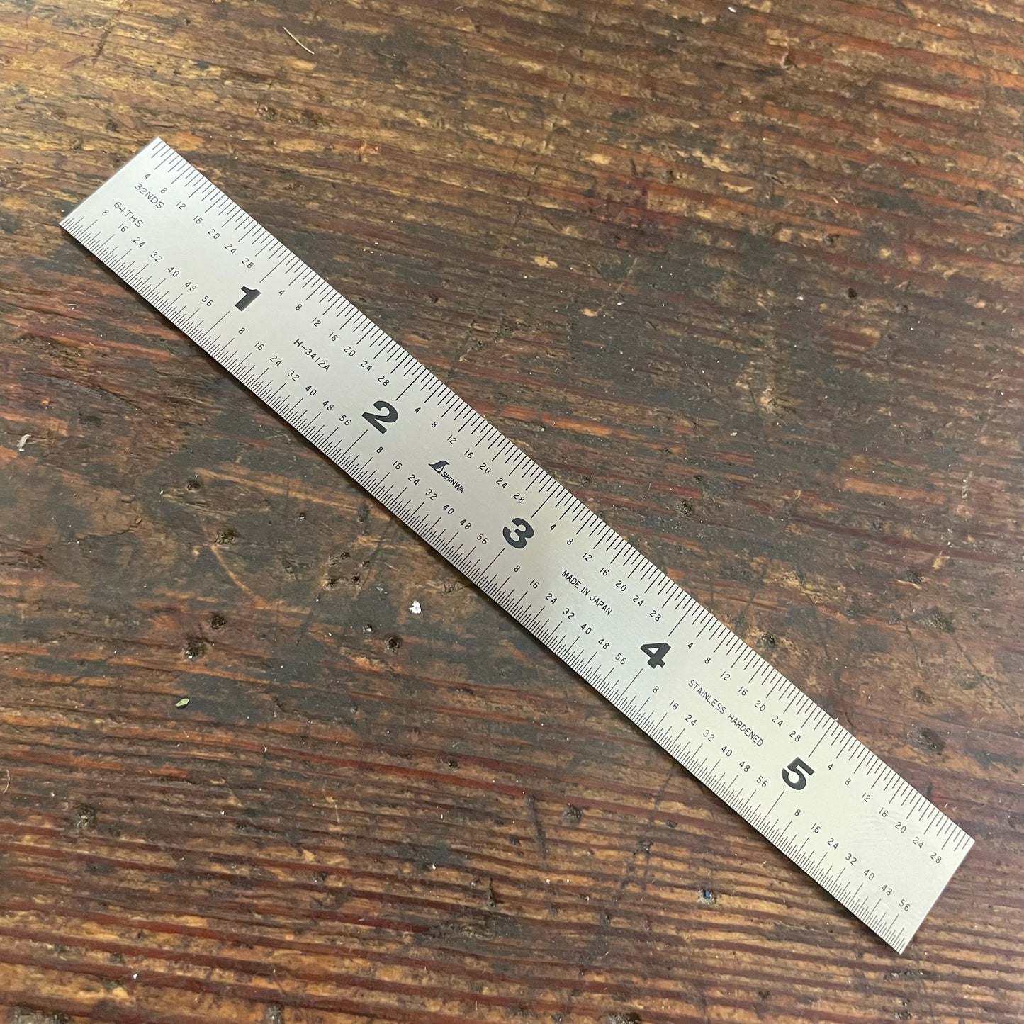 Shinwa Stainless Steel 6" Rigid Rule SAE/Metric (H-3412A)