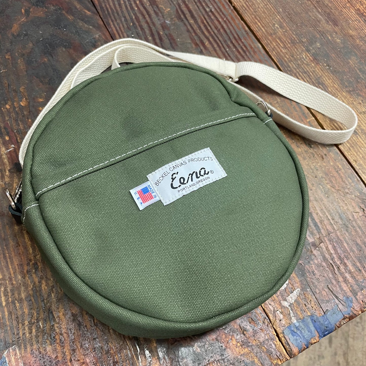 Beckel Canvas Olive Drab Scout Canteen Style Bag (CL160GRN)
