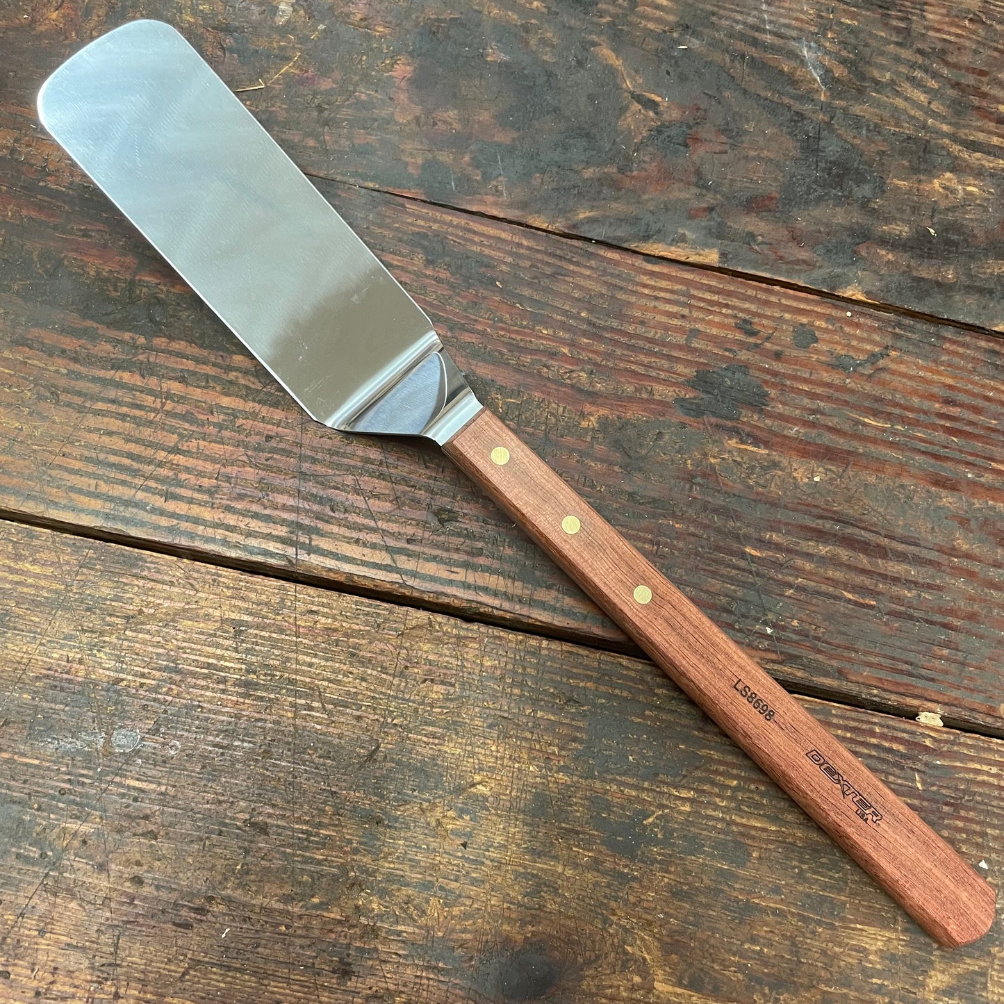 Dexter 8″ x 3″ Long Handled Grill Turner  (19740)