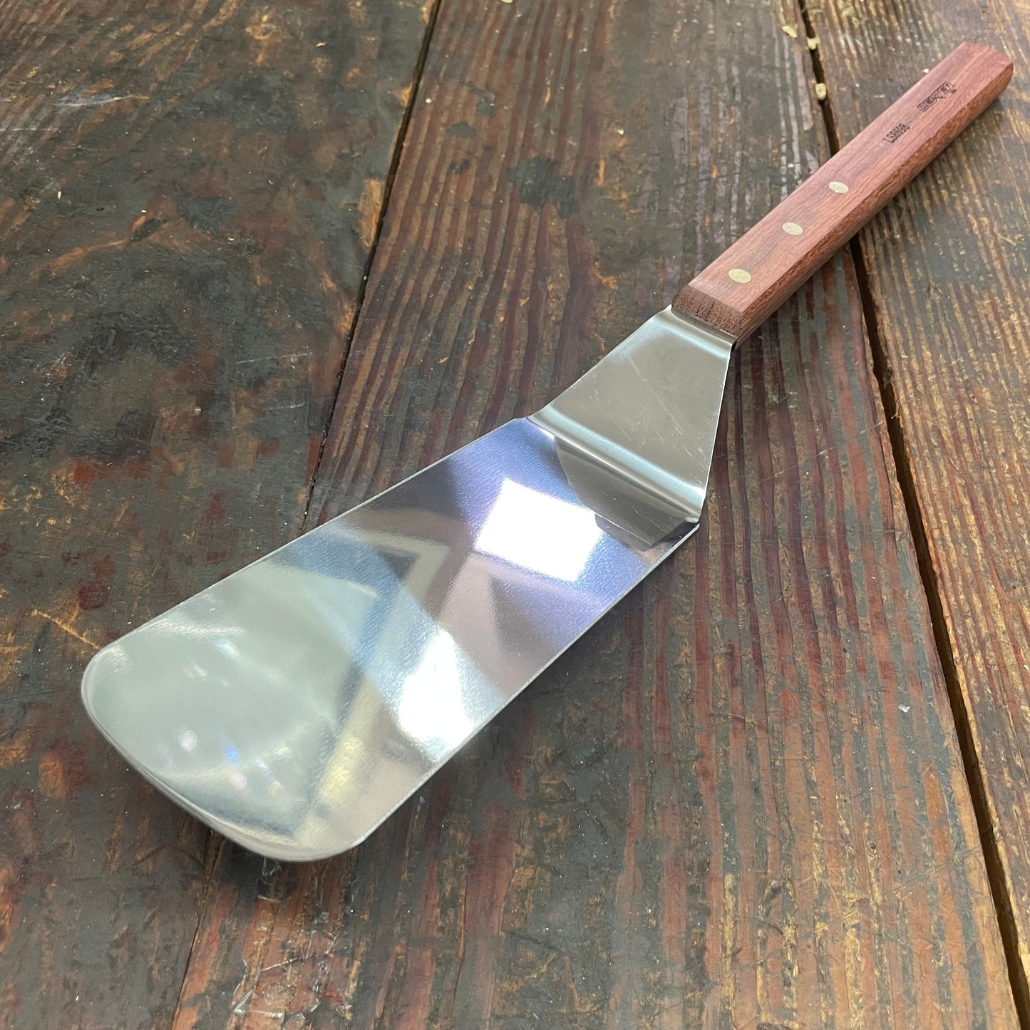 Dexter 8″ x 3″ Long Handled Grill Turner  (19740)