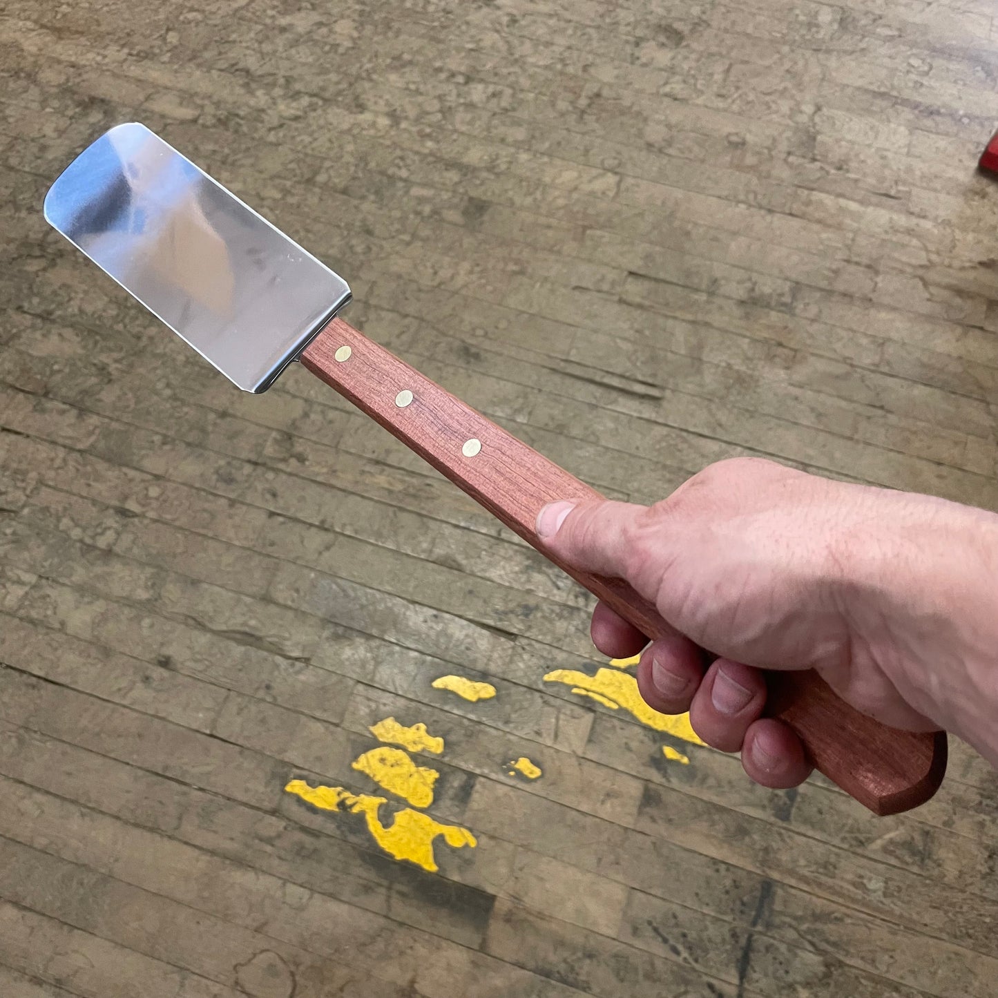 Dexter 8″ x 3″ Long Handled Grill Turner  (19740)