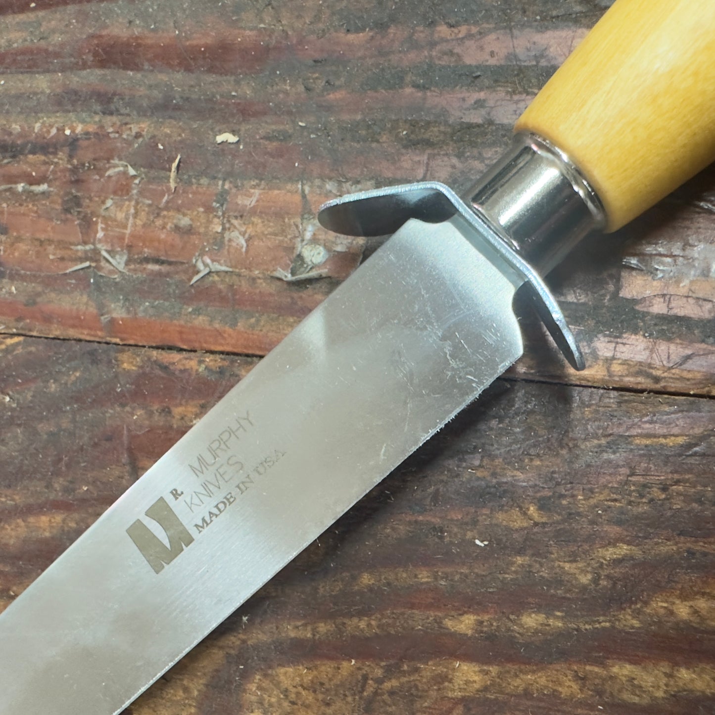 R. Murphy #7 Square Point Skiving Knife 7” Bent Guard (86848) 7SQSK/BG