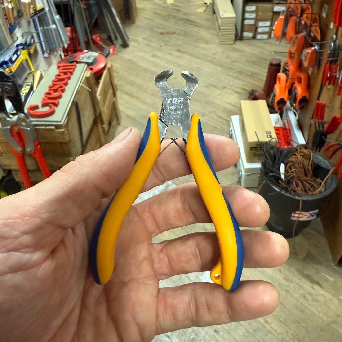 Top Three Layered Diagonal Edge Cutting Pliers (EN3-120)