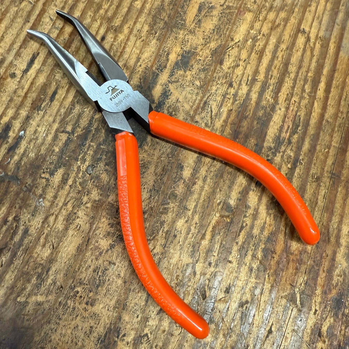 Fujiya 6" Serrated Side Bent Long Nose Pliers (350Y-150)