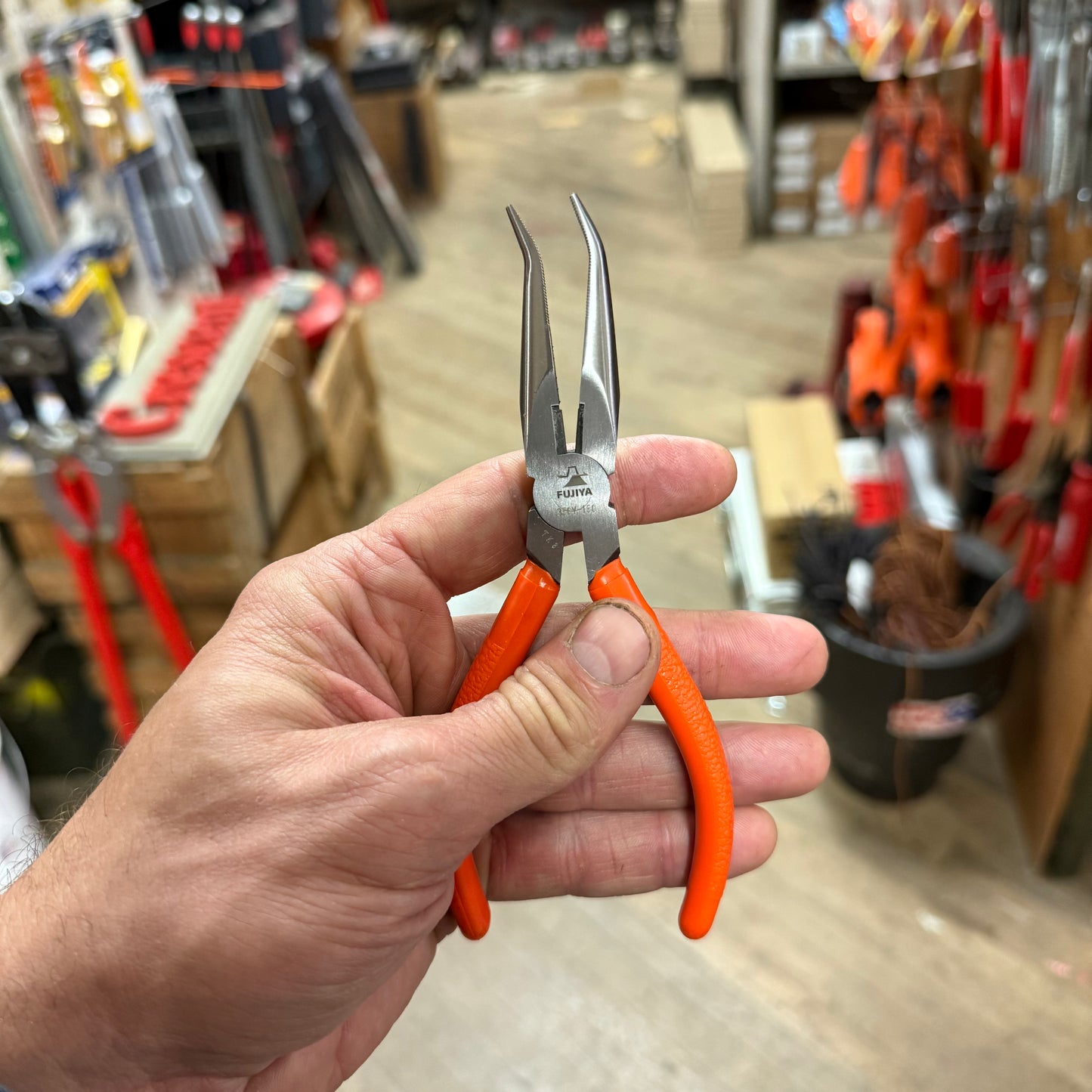 Fujiya 6" Serrated Side Bent Long Nose Pliers (350Y-150)