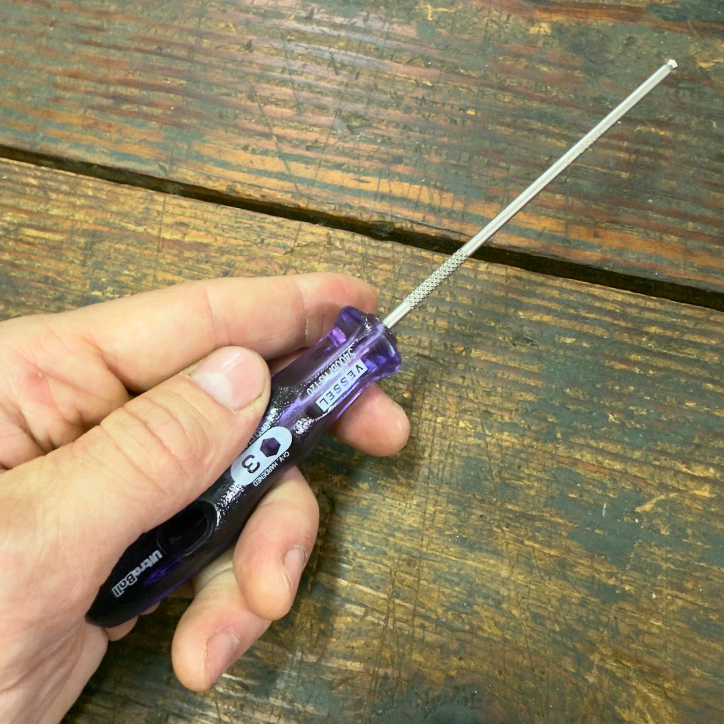 Vessel UltraBall Hex H3 x 120mm Power Grip Screwdriver (B5400BPH3120)