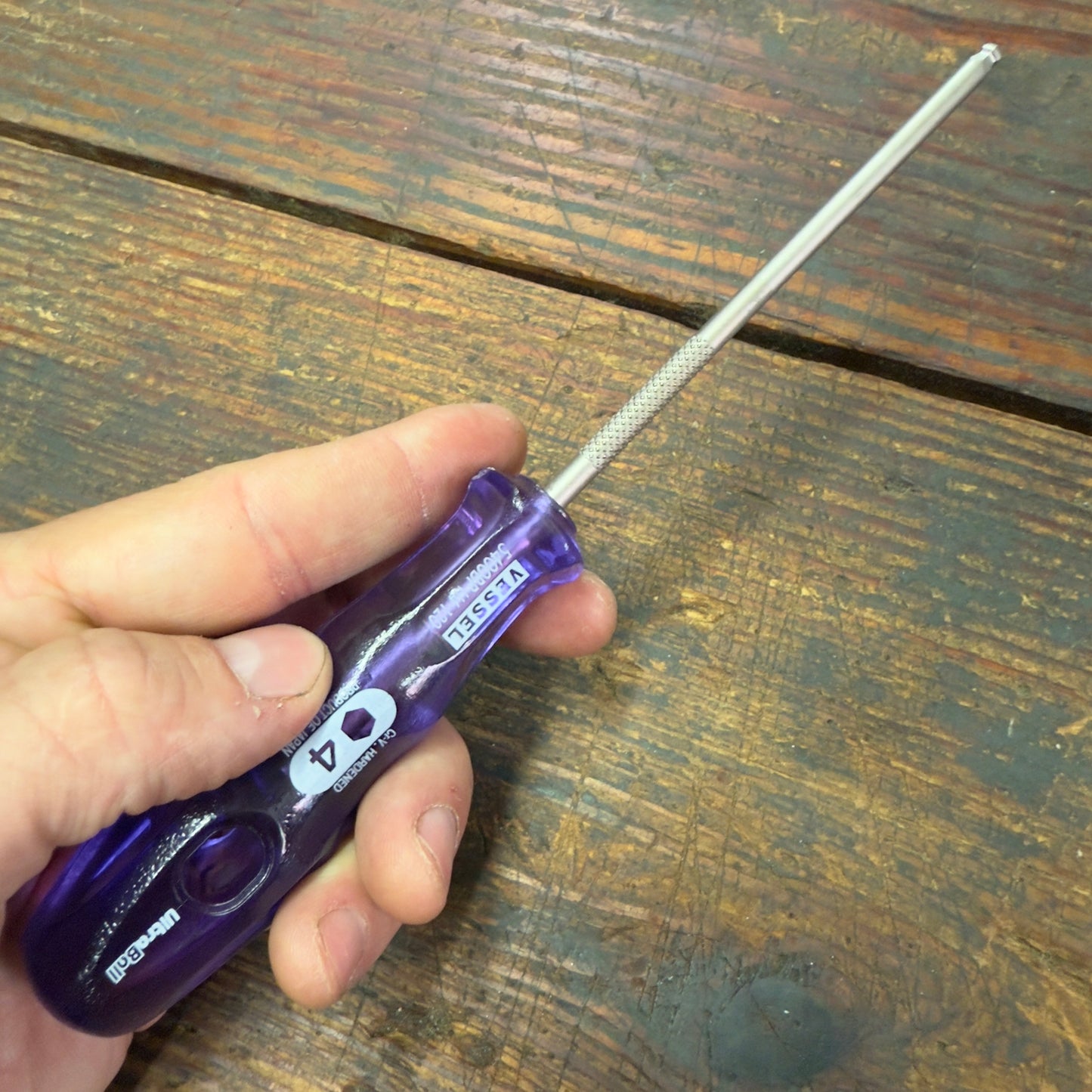 Vessel UltraBall Hex H4 x 120mm Power Grip Screwdriver (B5400BPH4120)