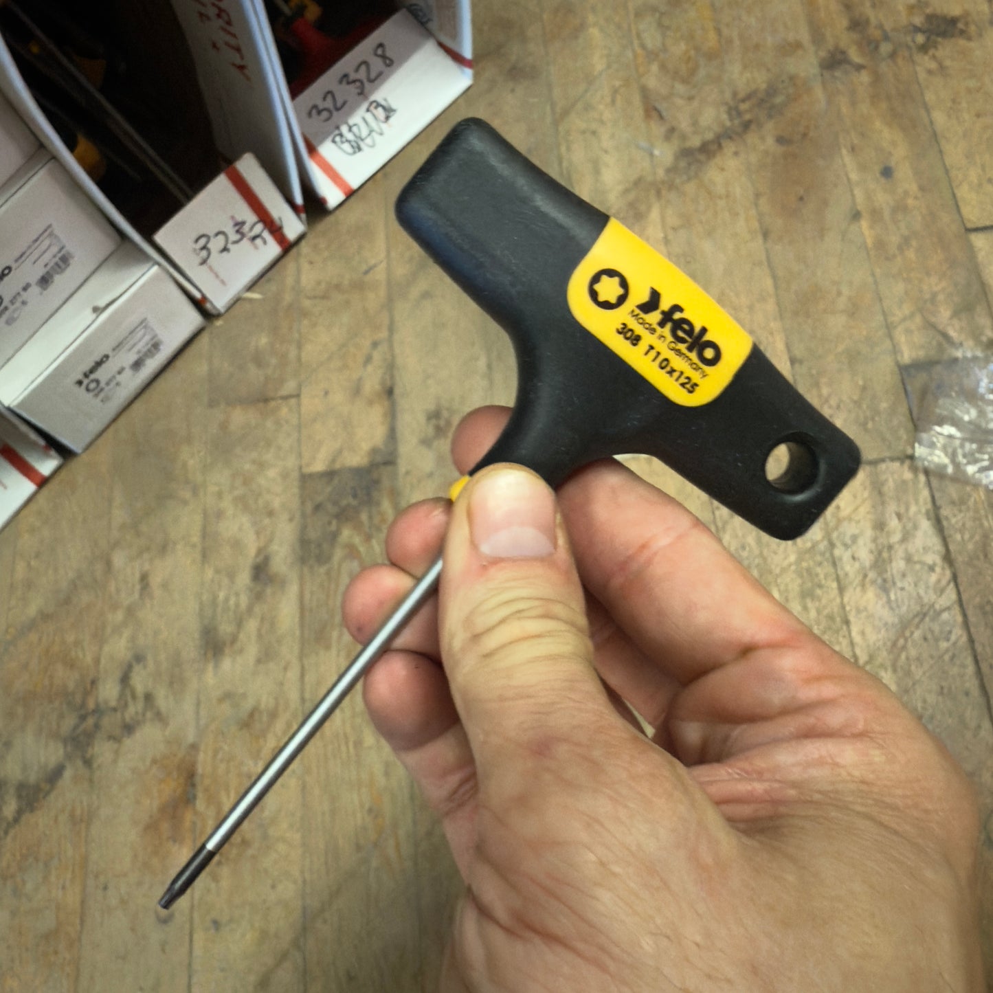 Felo T-Handle Torx T10 5" Screwdriver (50813)