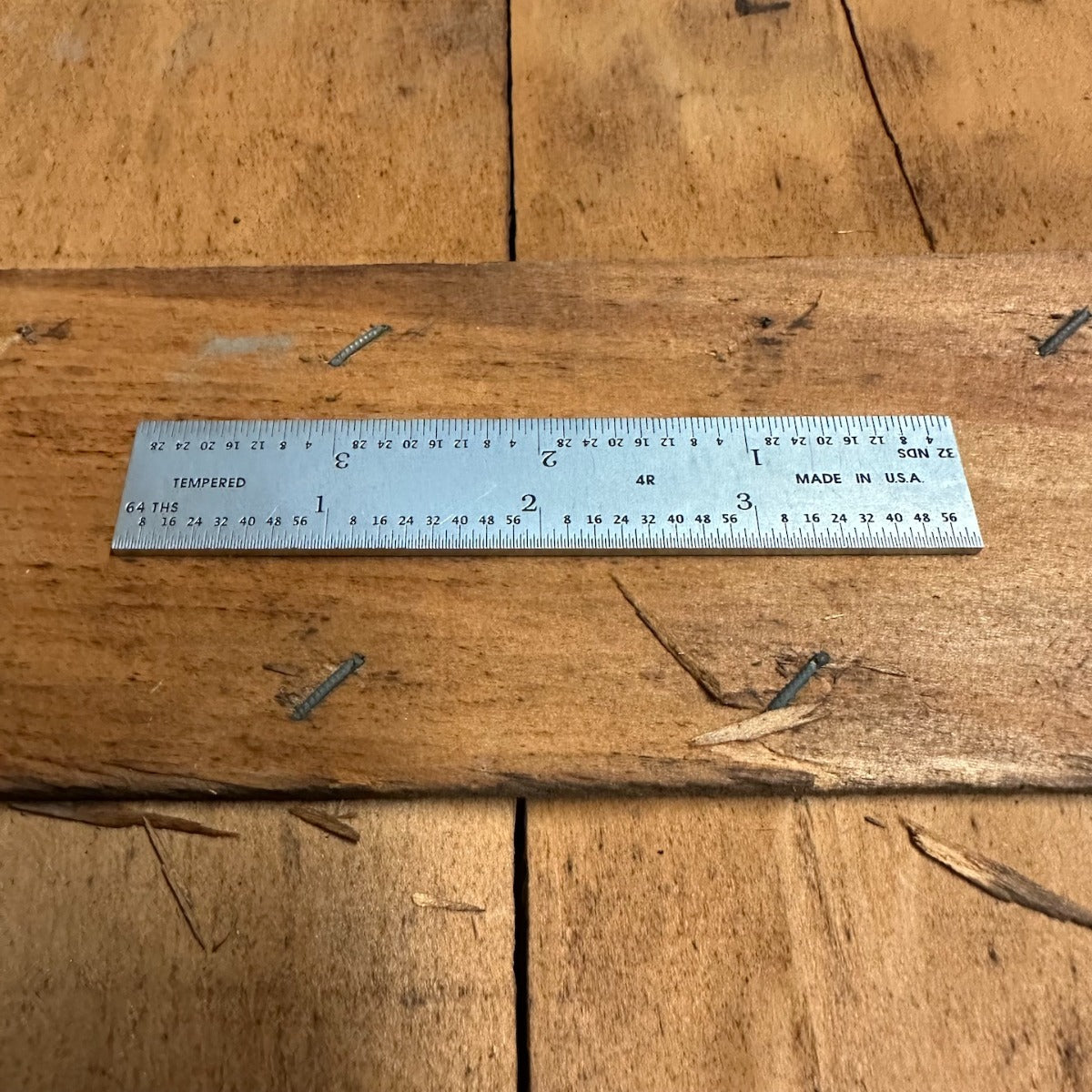 PEC 4" 4R Grooved Tempered Rule (32nds/64ths & 8ths/16ths) w/ Blemish (780077)