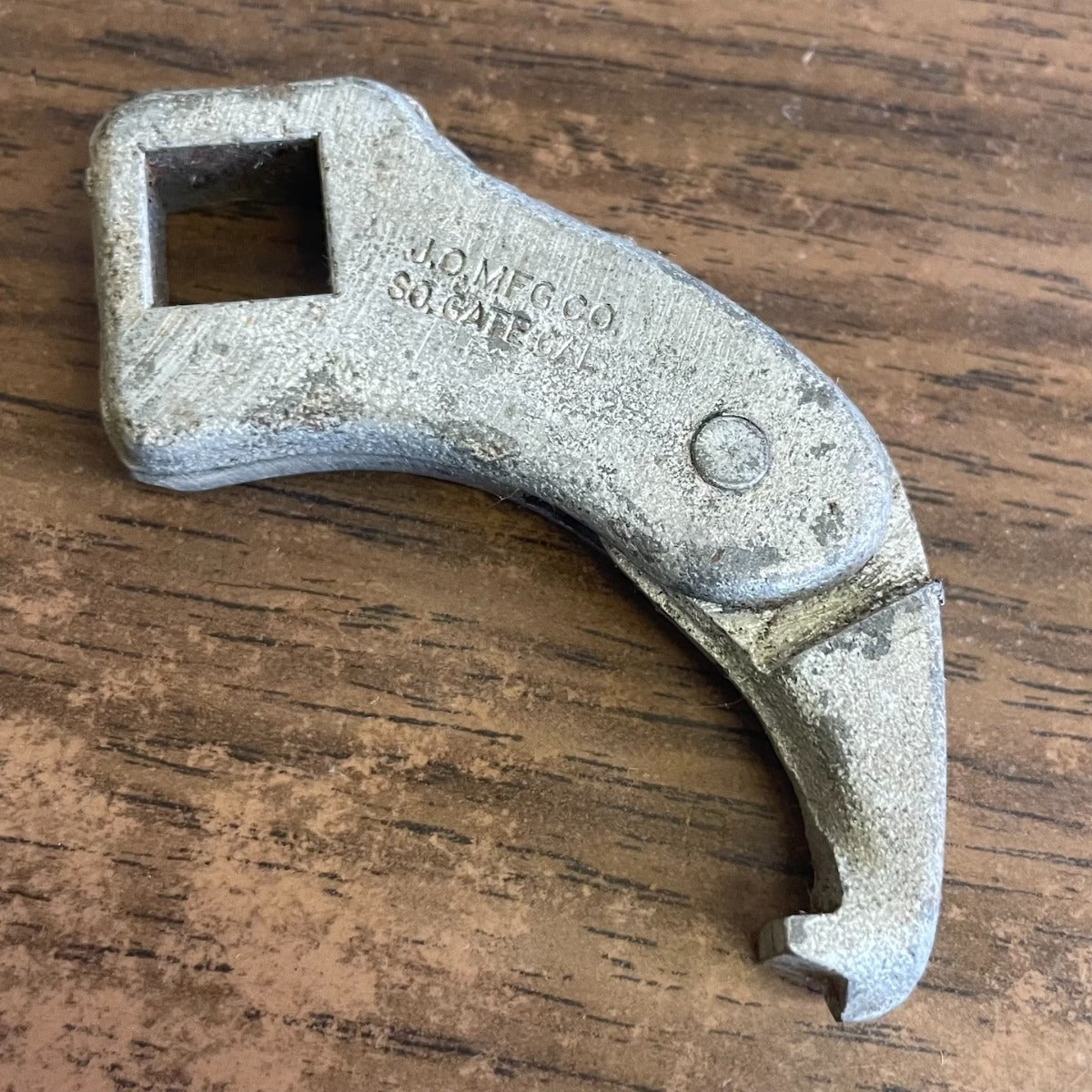 J.O. Mfg Co. Adjustable 3/8" Drive Spanner 3/4" to 2" Diameter (8514)