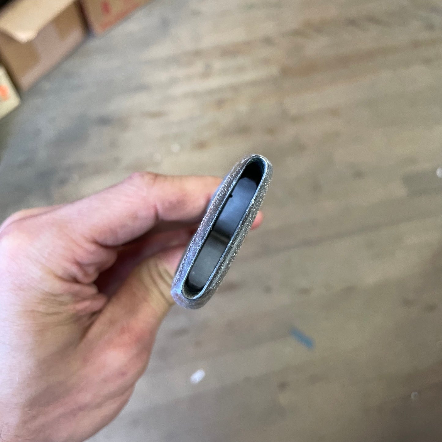 C.S. Osborne 1 1/2" Bag Punch (151-112)