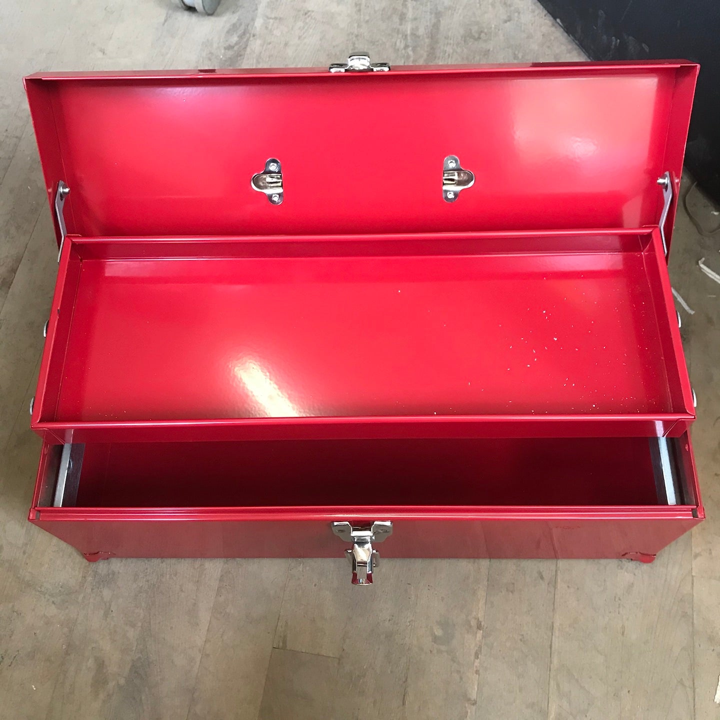 Stack-On 19" x 7" x 7.25" Cantilever Tool Box (5496)