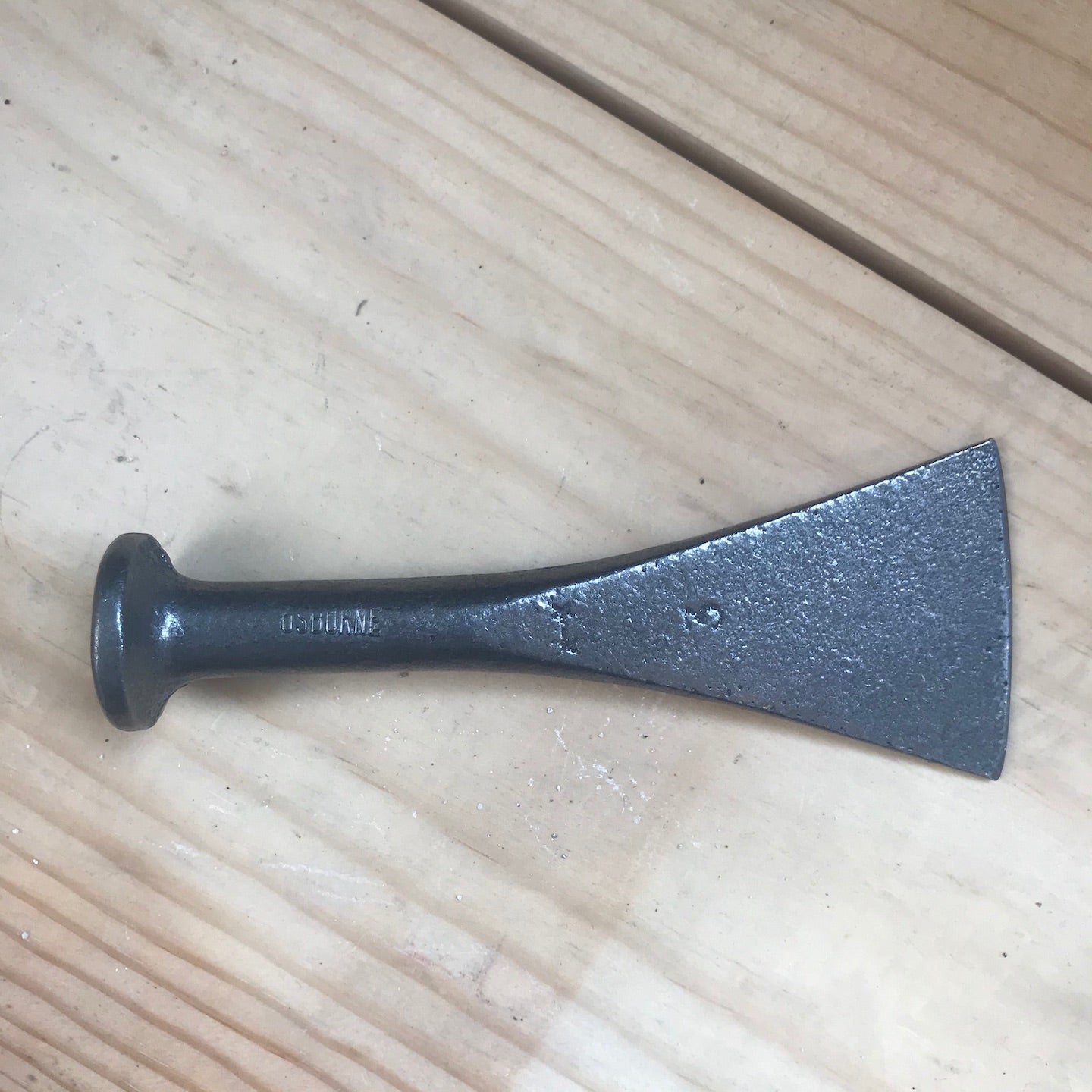 C.S. Osborne Caulking Iron (273-00)