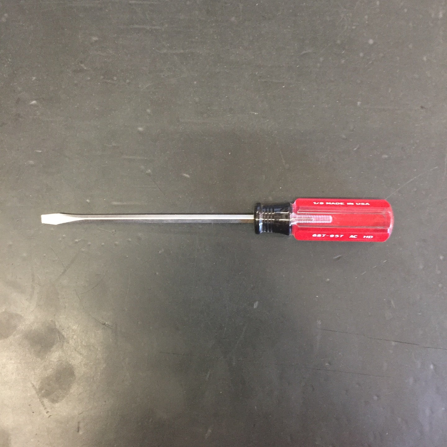 Husky 1/8" x 4" Slotted Screwdriver (687-957)