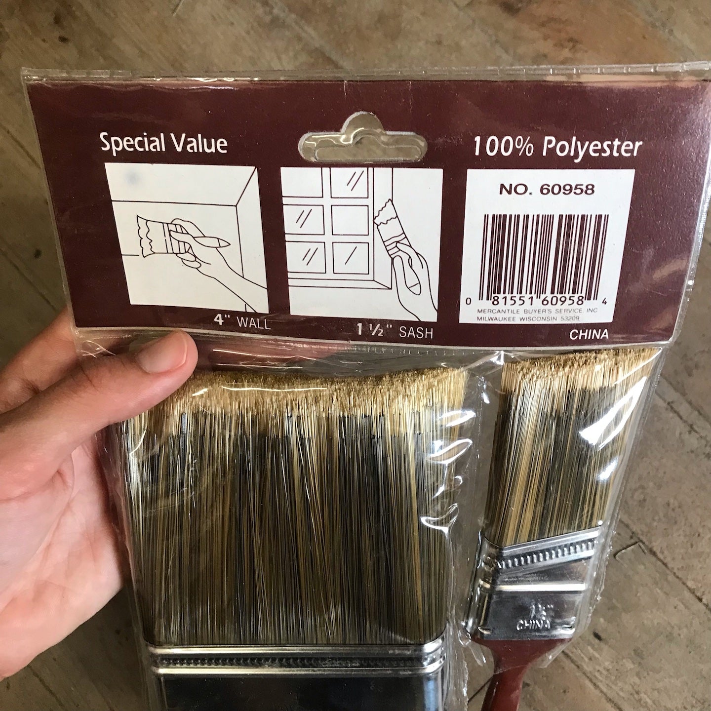 Standard Paint Brush Set 1-1/2" Brush and 4" Brush (60958)