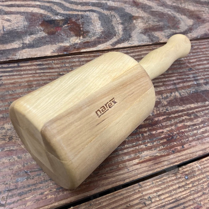 Narex Heavy Duty 900g (2lbs) Round Turned Carving Mallet (825802)