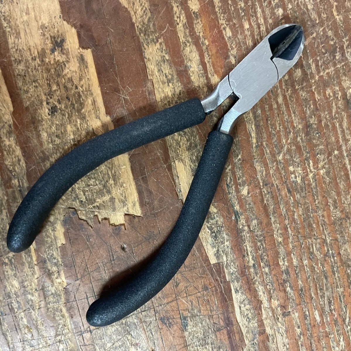 Pro America 4-1/2" Diagonal Pliers (4012)