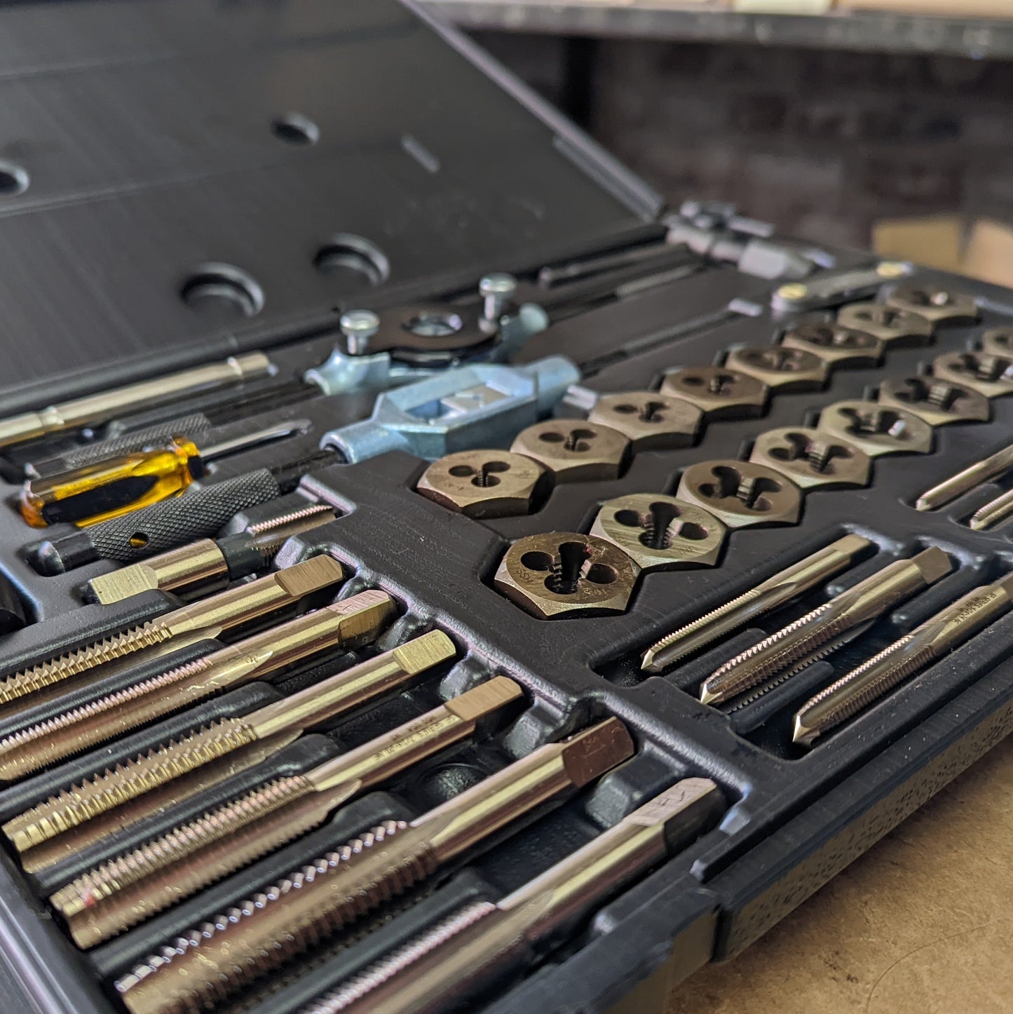 Norseman 40pc. Magnum Super Premium Set Straight Flute Plug Taps & Hex Dies (35171)