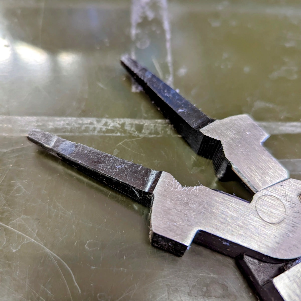 Wilde 9" Welding Pliers w/ Grip (G435P.NP/BB)