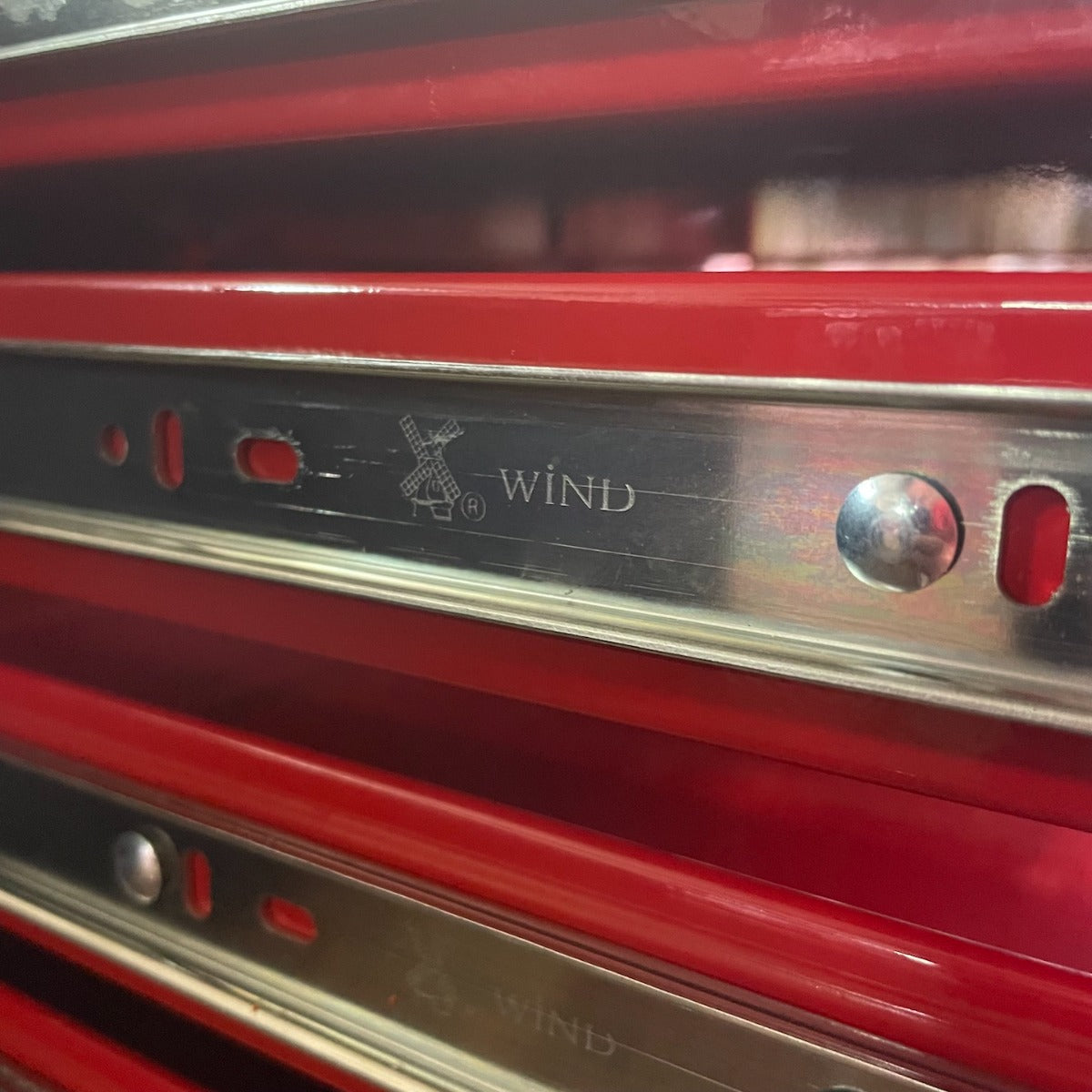 Valley 9 Drawer Red Metal Tool Box 26" x 15" x 17 1/2" (VALLEY-9)