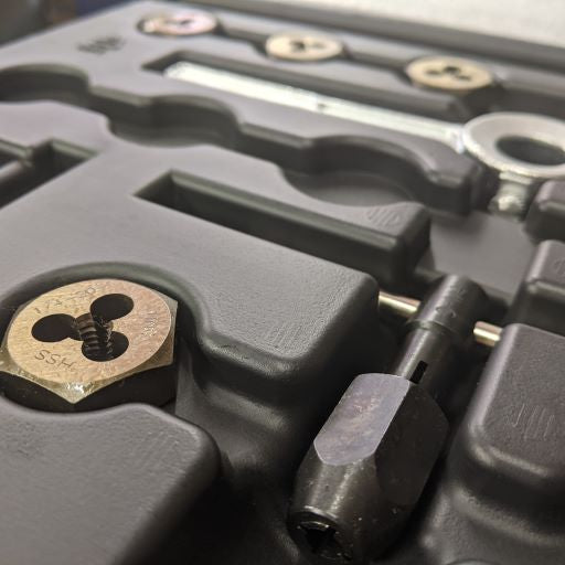 Norseman 15pc Magnum Super Premium Set Spiral Point Plug Taps & Hex Dies (35174)