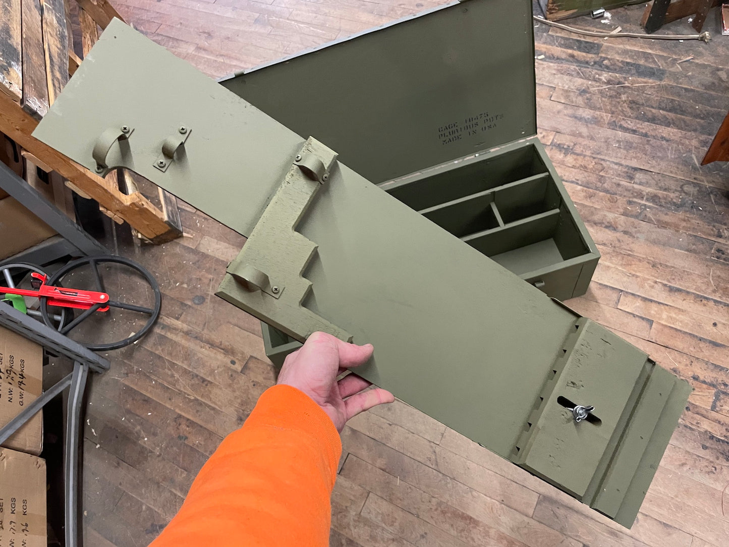 U.S. Blacksmith's Tool Chest (33" x 9 1/4" x 15")