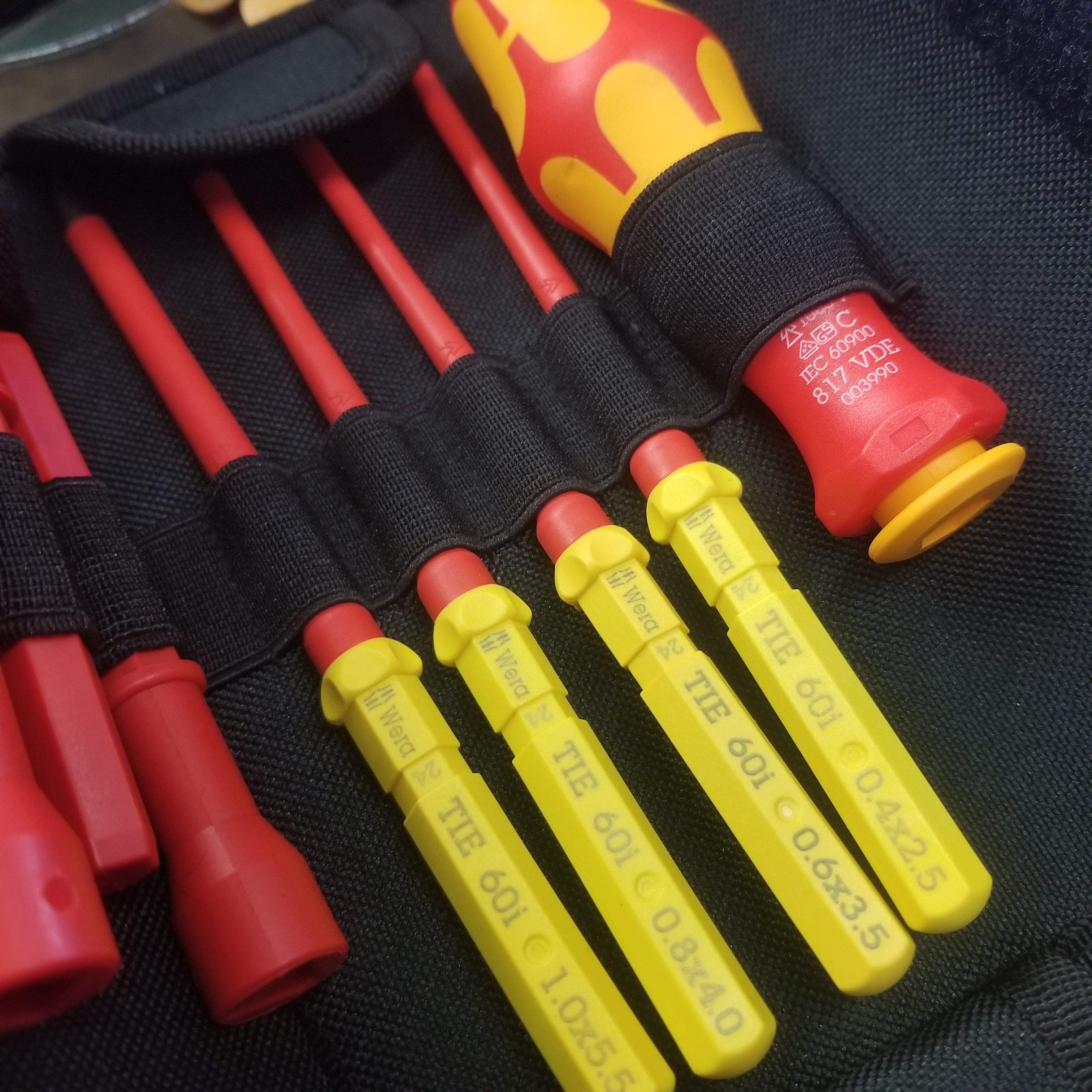 Wera Kraftform Kompakt VDE 18 Imperial 1 Tool finder, 18 pieces