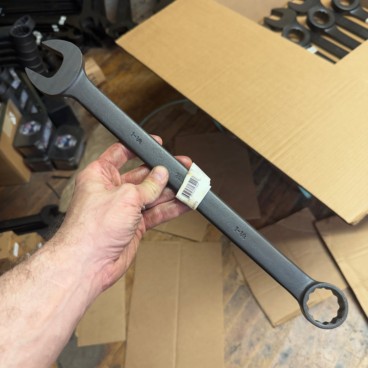 Martin 1-1/4" Drop Forged Long Pattern Combination Wrench 12pt. Industrial Black (BLK1173)