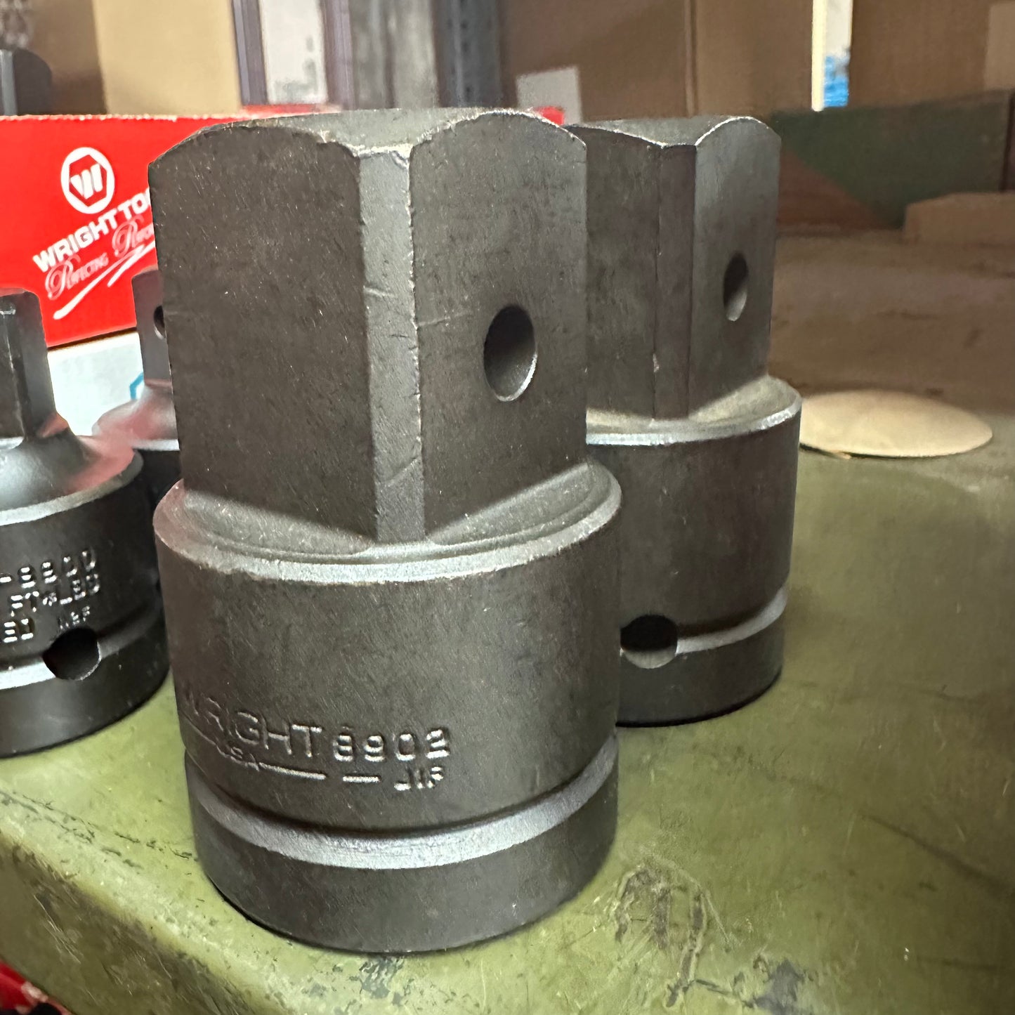 1" Female x 1 1/2 Male Impact Socket Adaptor (8902WR)