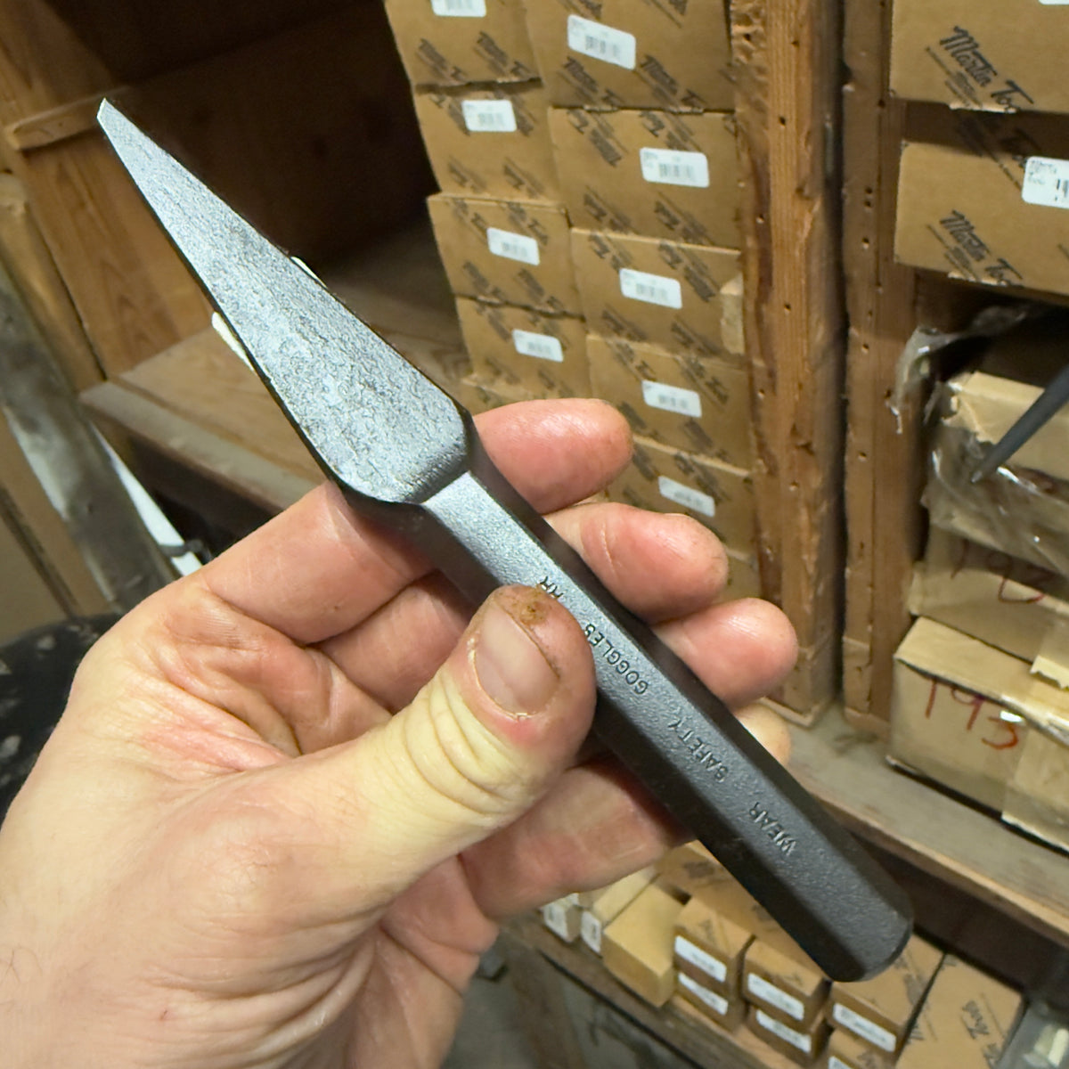 Martin 3/8" x 5-1/2" Half Round Chisel Industrial Black (C74)