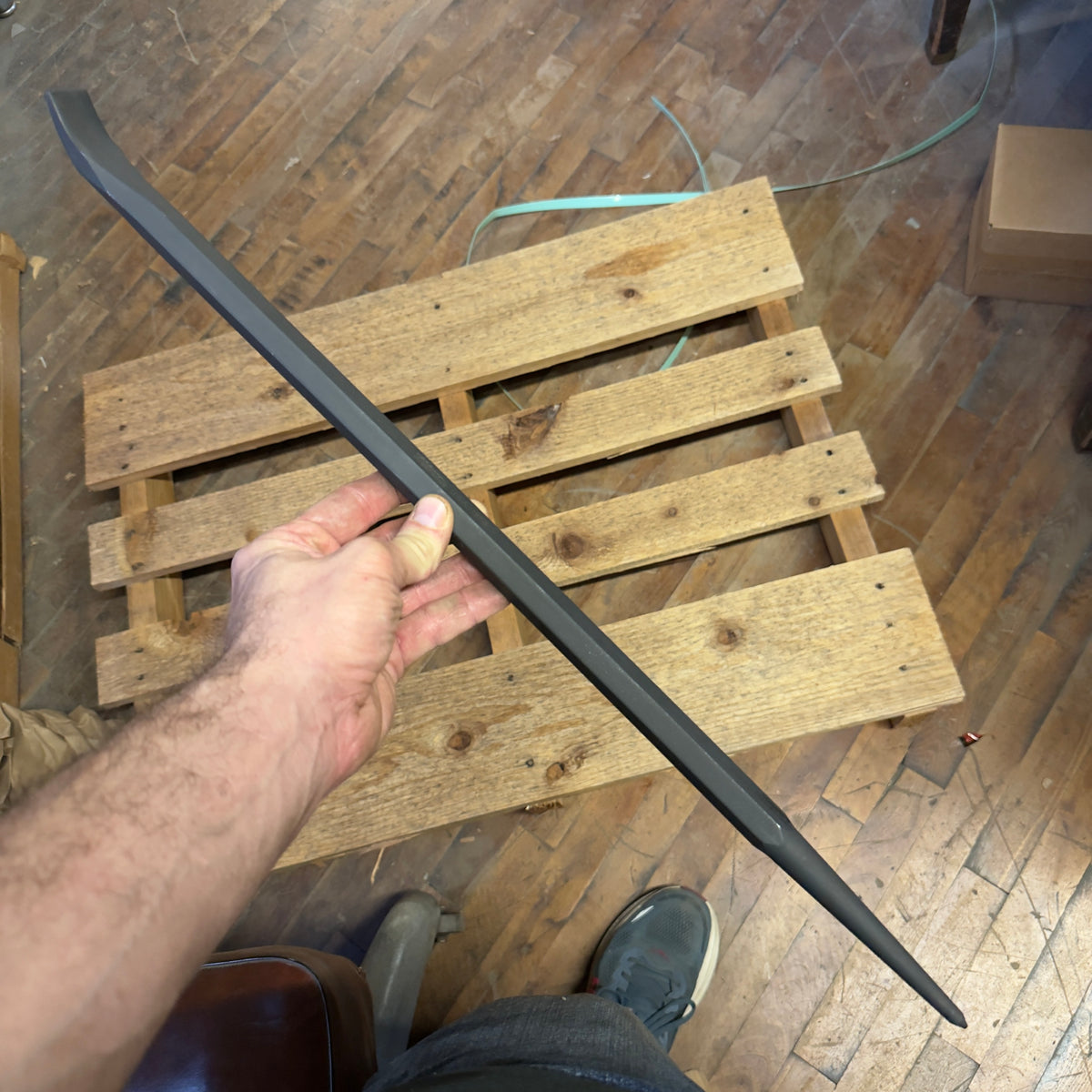 Martin 3/4" x 24" Industrial Black Pry Bar (197)