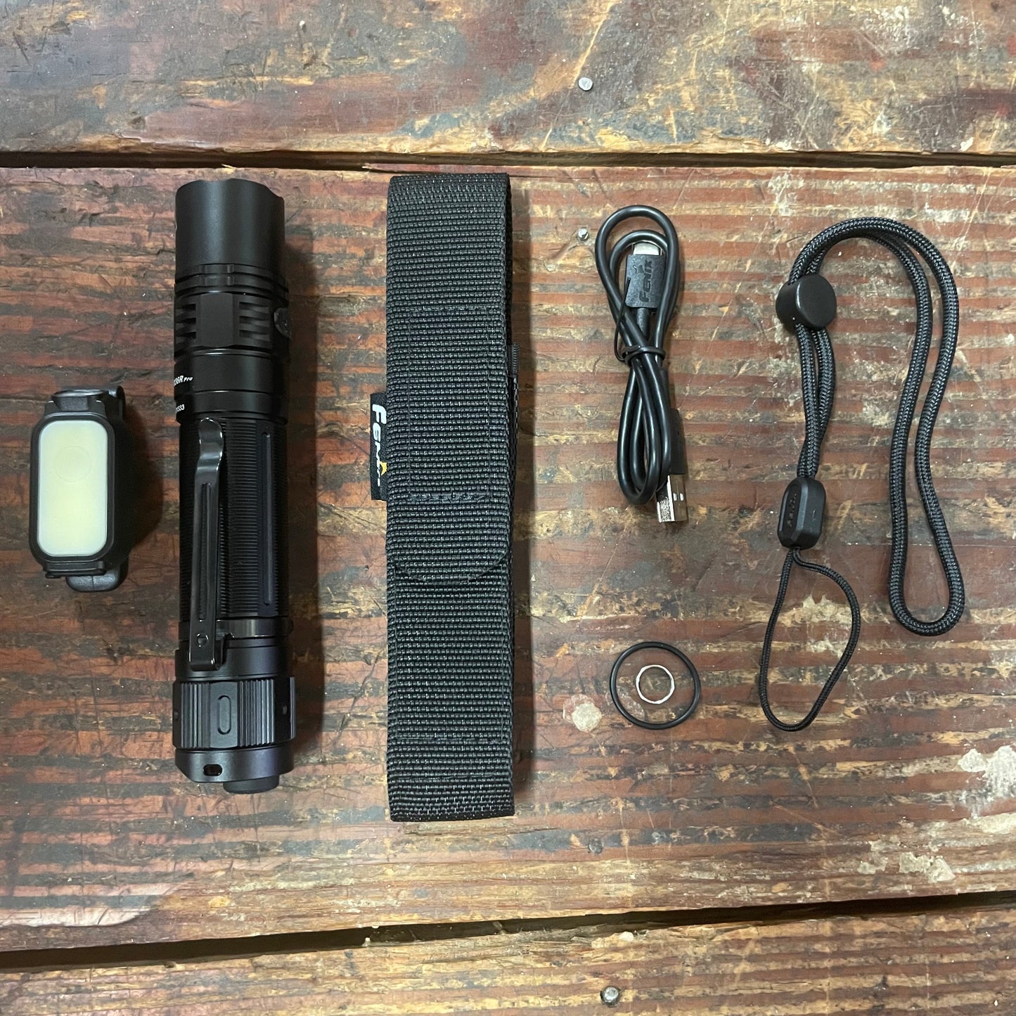 Fenix 2800 Lumen PRO Rechargeable Flashlight w/ Bonus MIni-Lite (PD36R)
