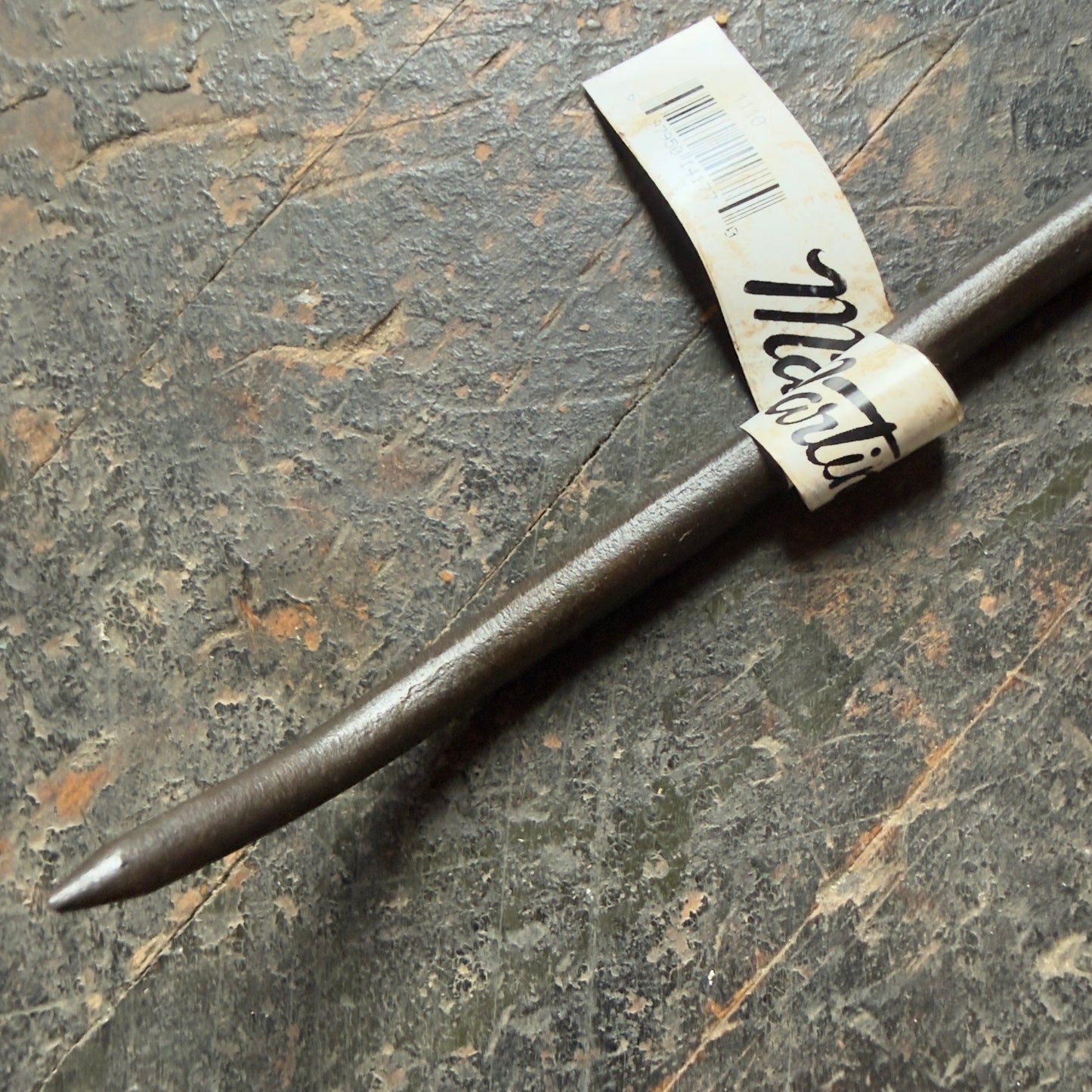 Martin Short Curved Pick (1110)