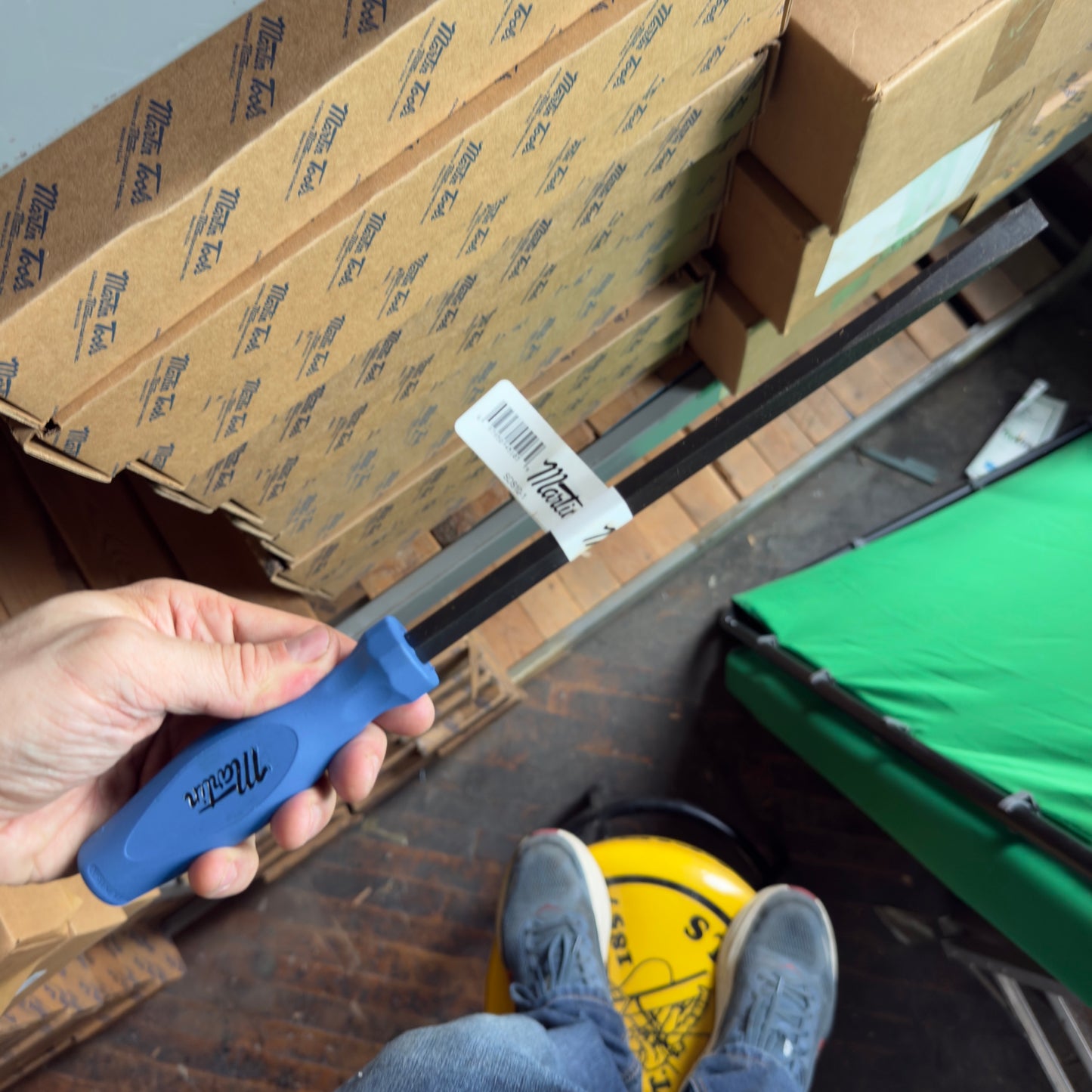 Martin Slotted 3/8" x 10" Square-Blade Screwdriver (SDS10-1)