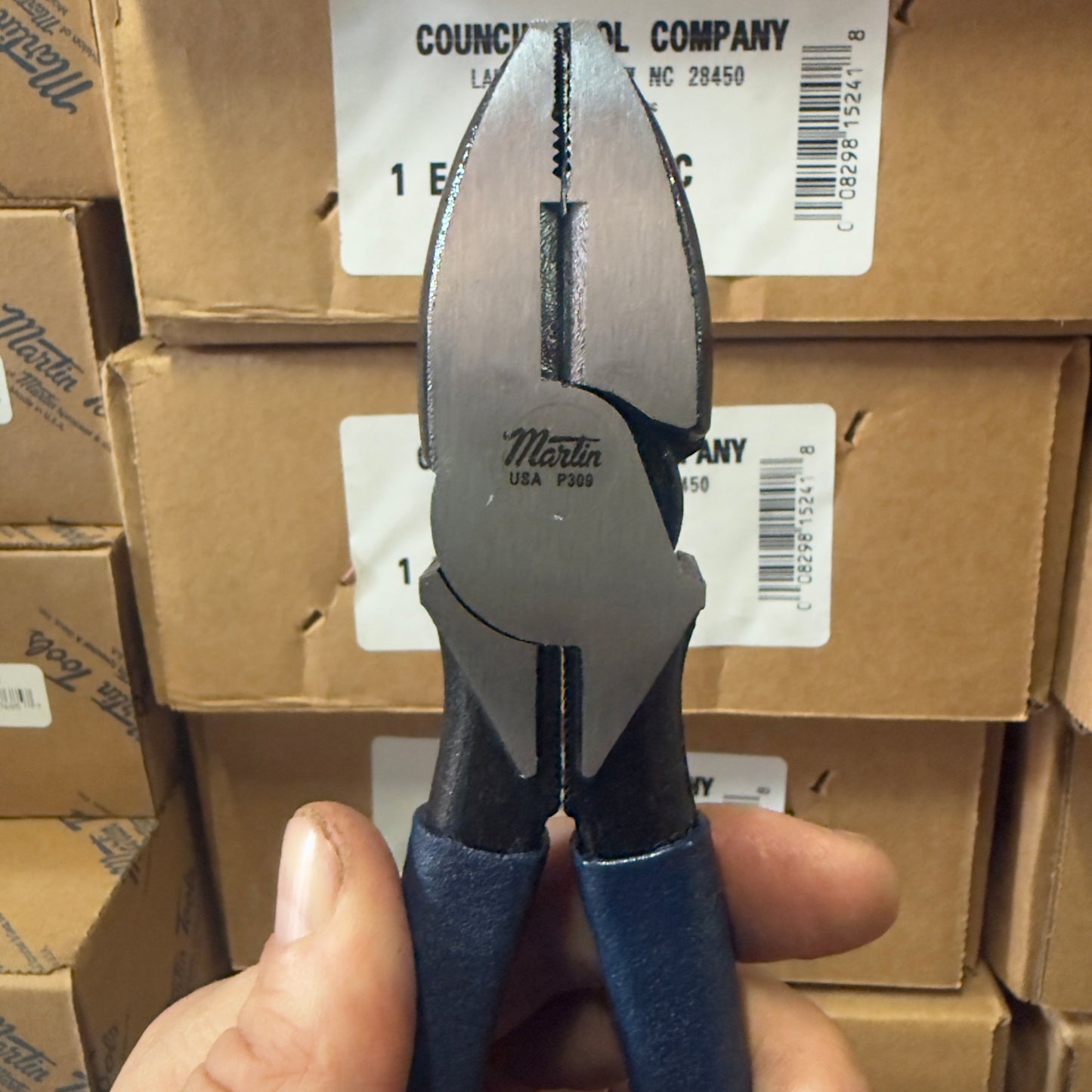 Martin 9-1/4" New England Pattern Lineman's Pliers (P309)
