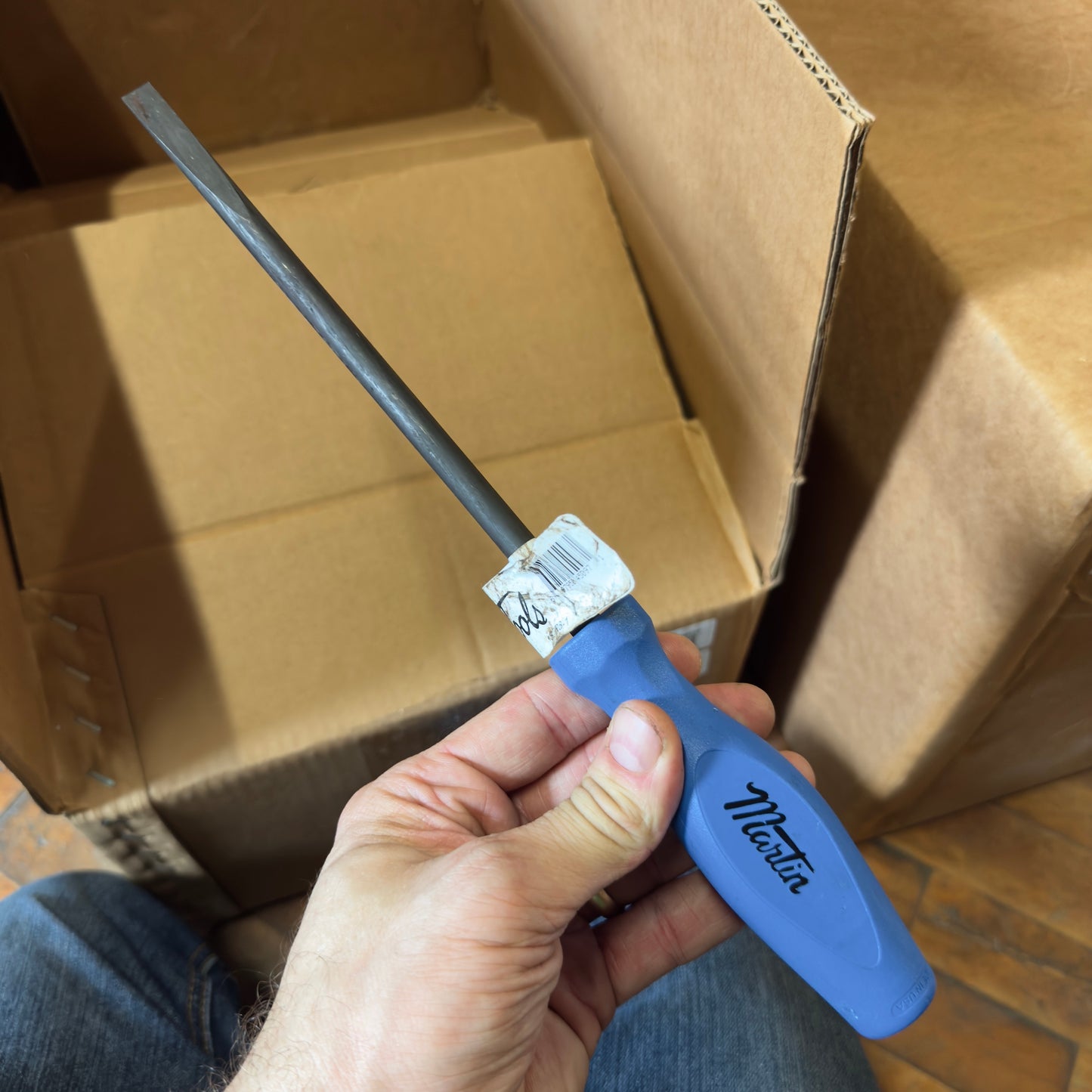 Martin Slotted 3/8" x 8" Wide Tip Round Shank Heavy Duty Screwdriver (SDR8-1)