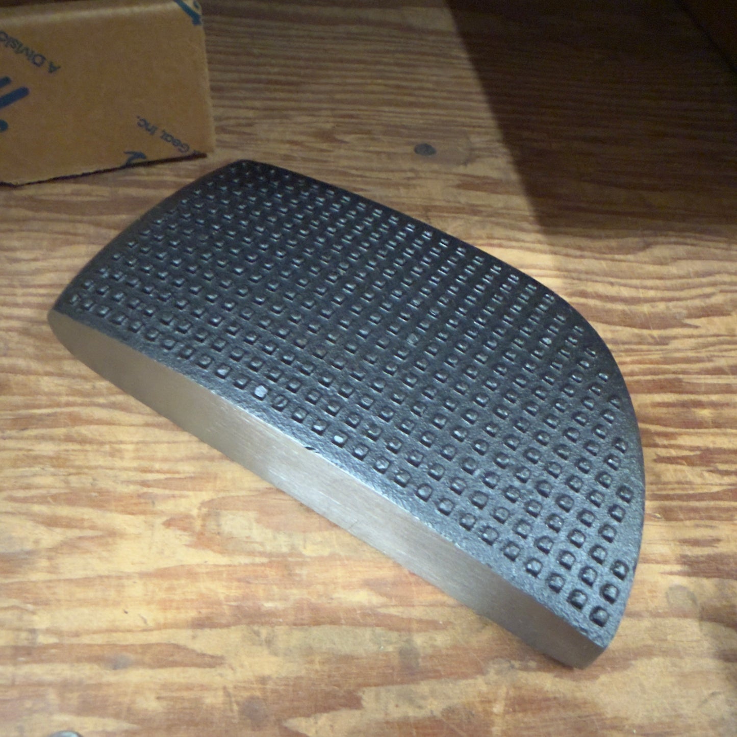 Martin Serrated Shrinking Dolly (1058S)