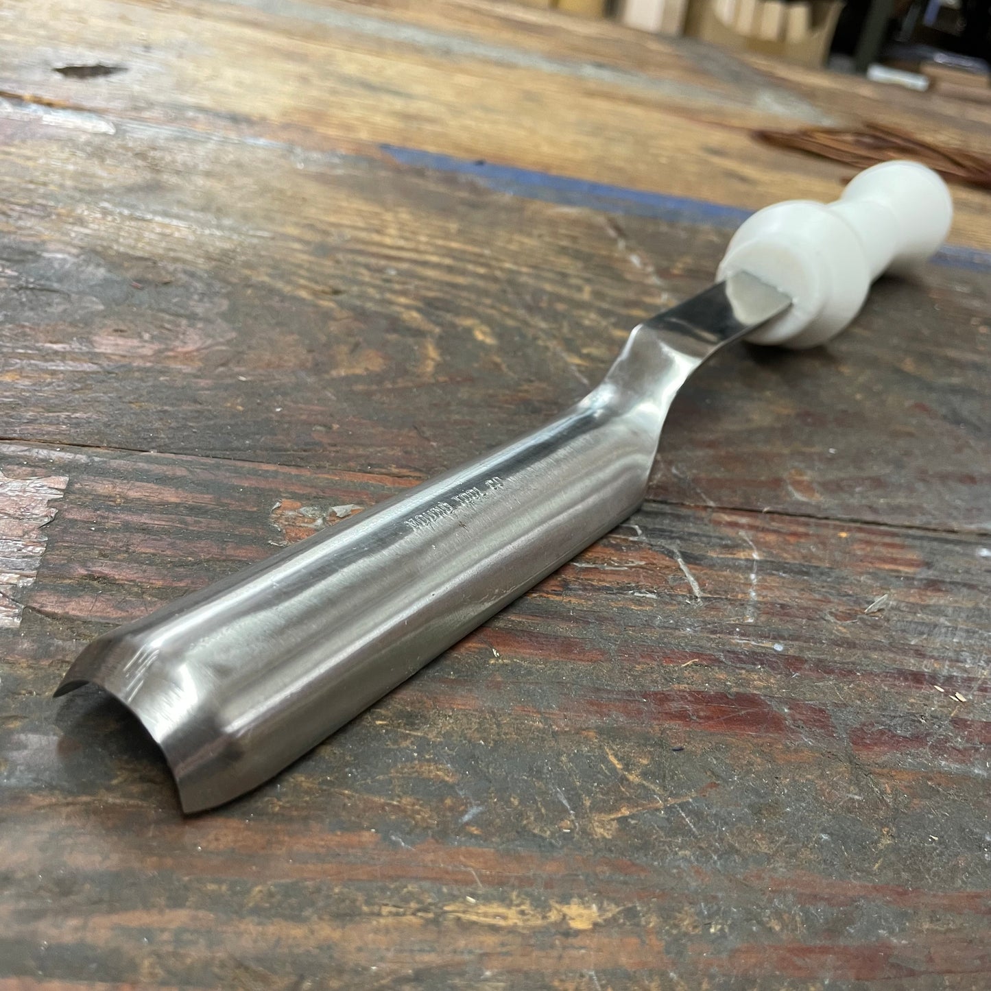 Mound Tool Ham Boning Chisel (320)