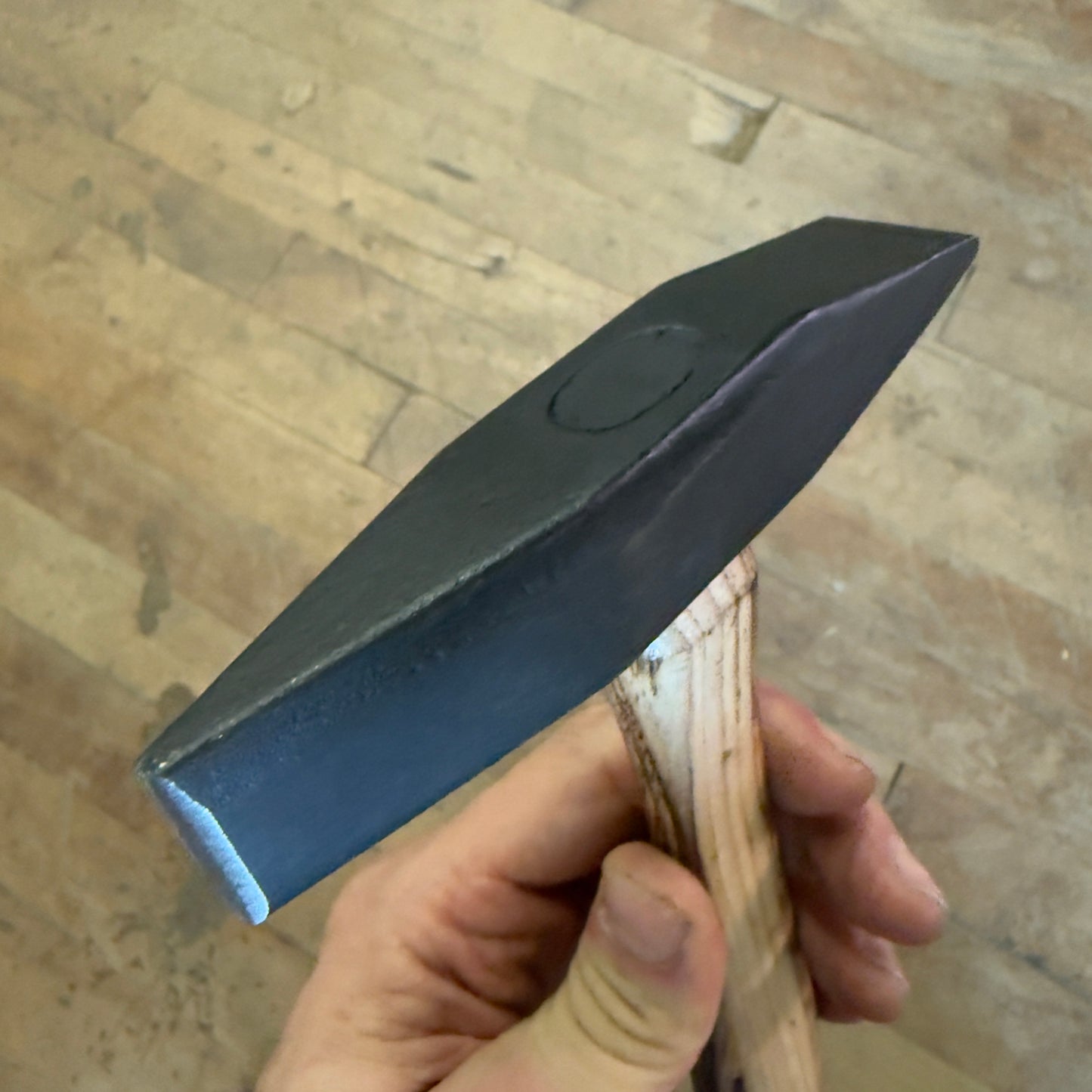 Martin 1 lb Scaling Hammer (132G)