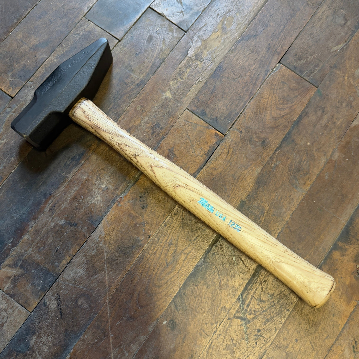 Martin 48 oz Cross Pein Hammer (123G)