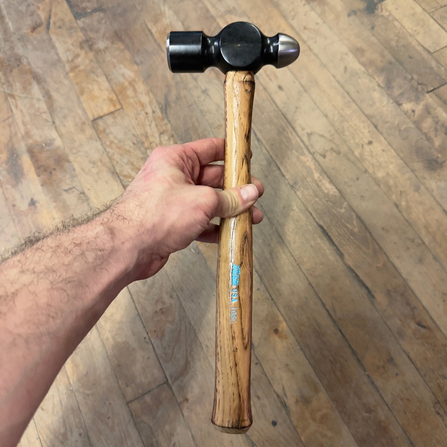 Martin 32 oz Standard Ball Pein G-Series Hammer - Wooden Handle (108G)