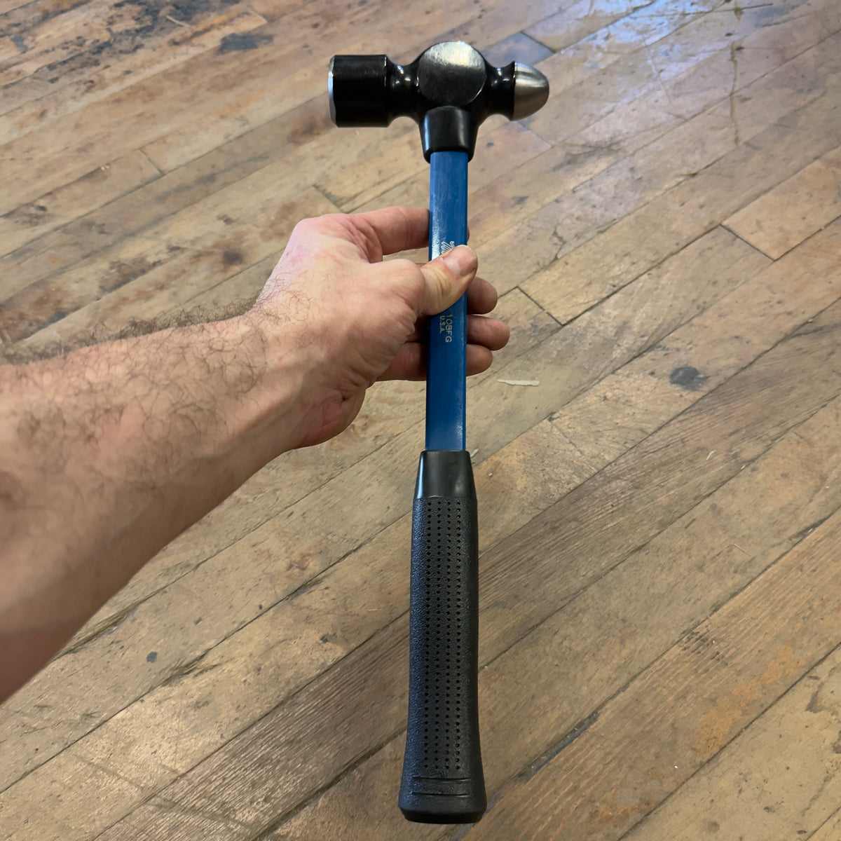 Martin 32 oz Standard Ball Pein G-Series Hammer - Fiberglass Handle (108FG)