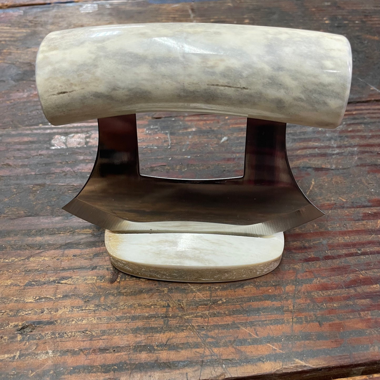 B. Merry Polished Caribou Antler Ulu (BMRUCAP2)