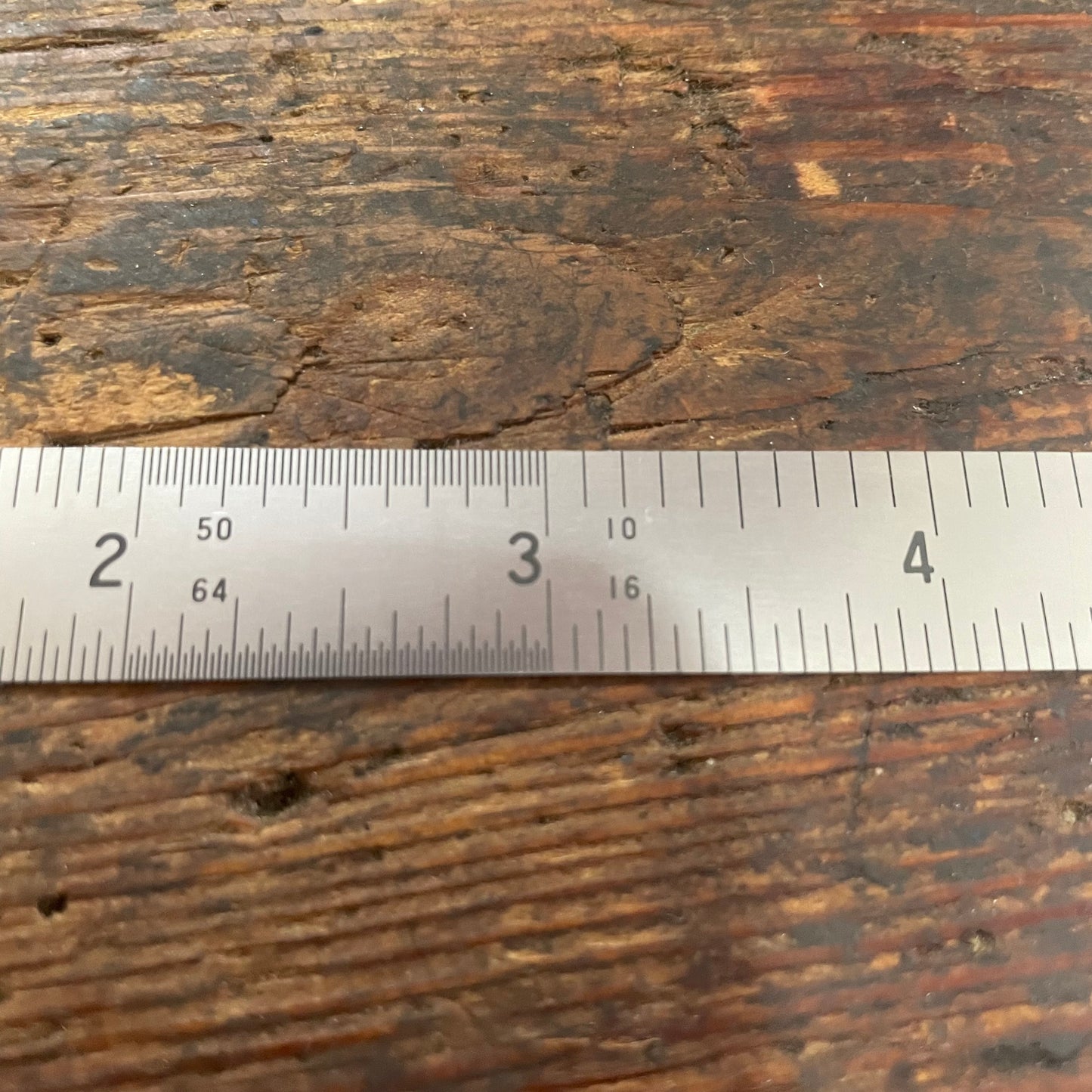 Shinwa Stainless Steel 6" Center-Finding Rule (30651)