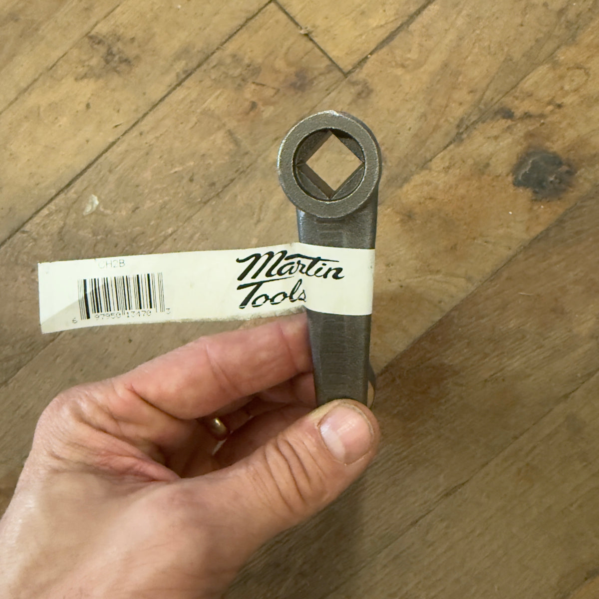 Martin 1/2" Squared Broached Crank Handle 4-1/2" OAL - Natural Finish (CH2B)
