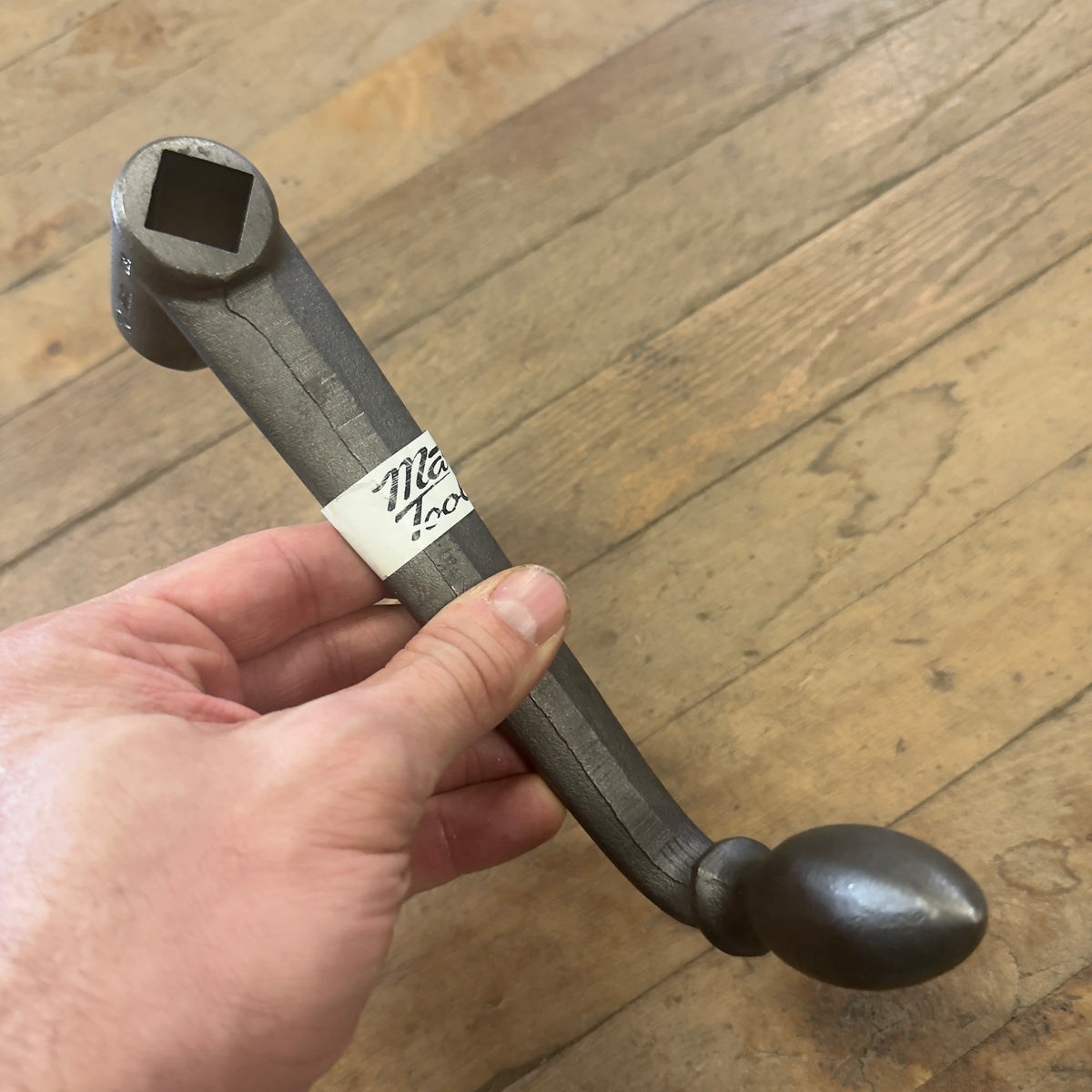 Martin 3/4" Squared Broached Crank Handle - Natural Finish (CH10B)